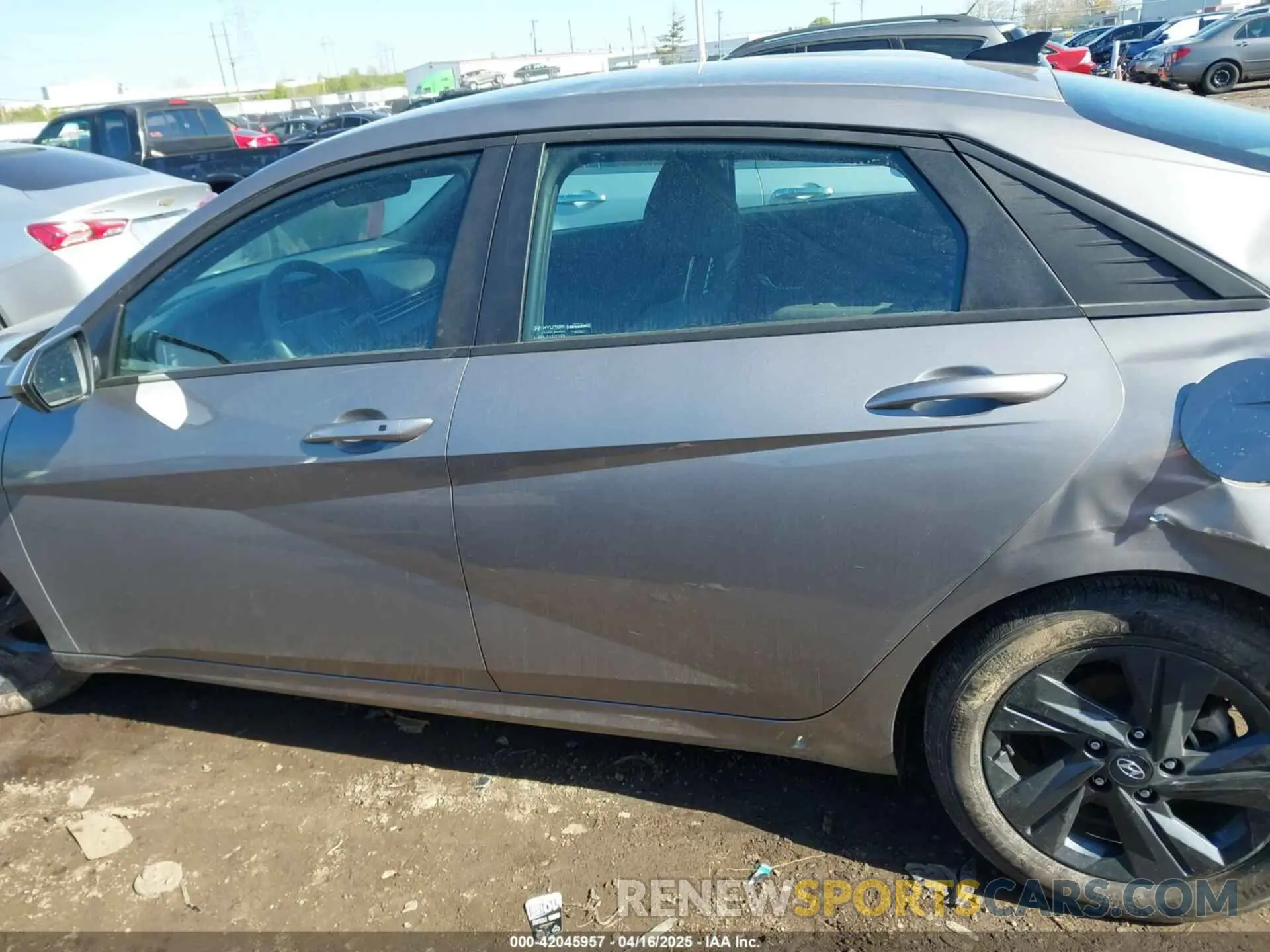 15 Фотография поврежденного автомобиля KMHLM4AG6PU604588 HYUNDAI ELANTRA 2023