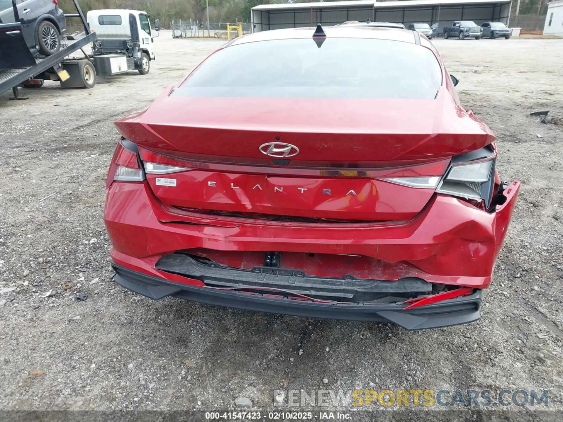 17 Photograph of a damaged car KMHLM4AG7PU414962 HYUNDAI ELANTRA 2023