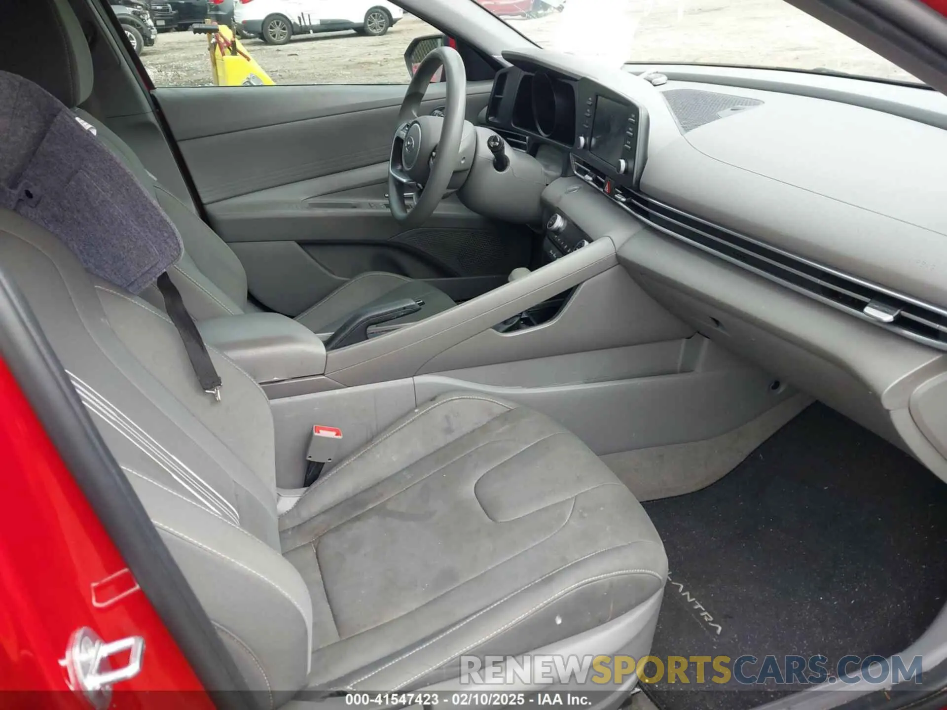5 Photograph of a damaged car KMHLM4AG7PU414962 HYUNDAI ELANTRA 2023