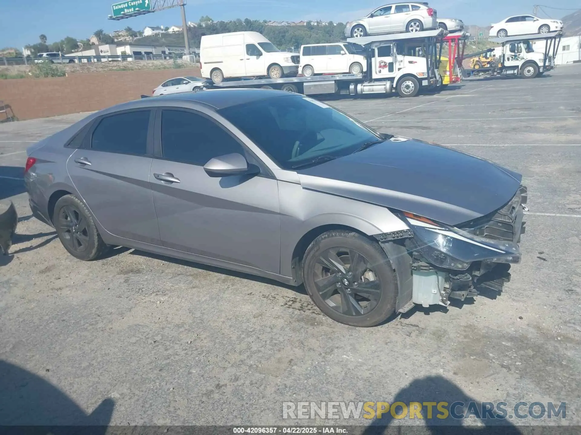 1 Фотография поврежденного автомобиля KMHLM4AG8PU489296 HYUNDAI ELANTRA 2023