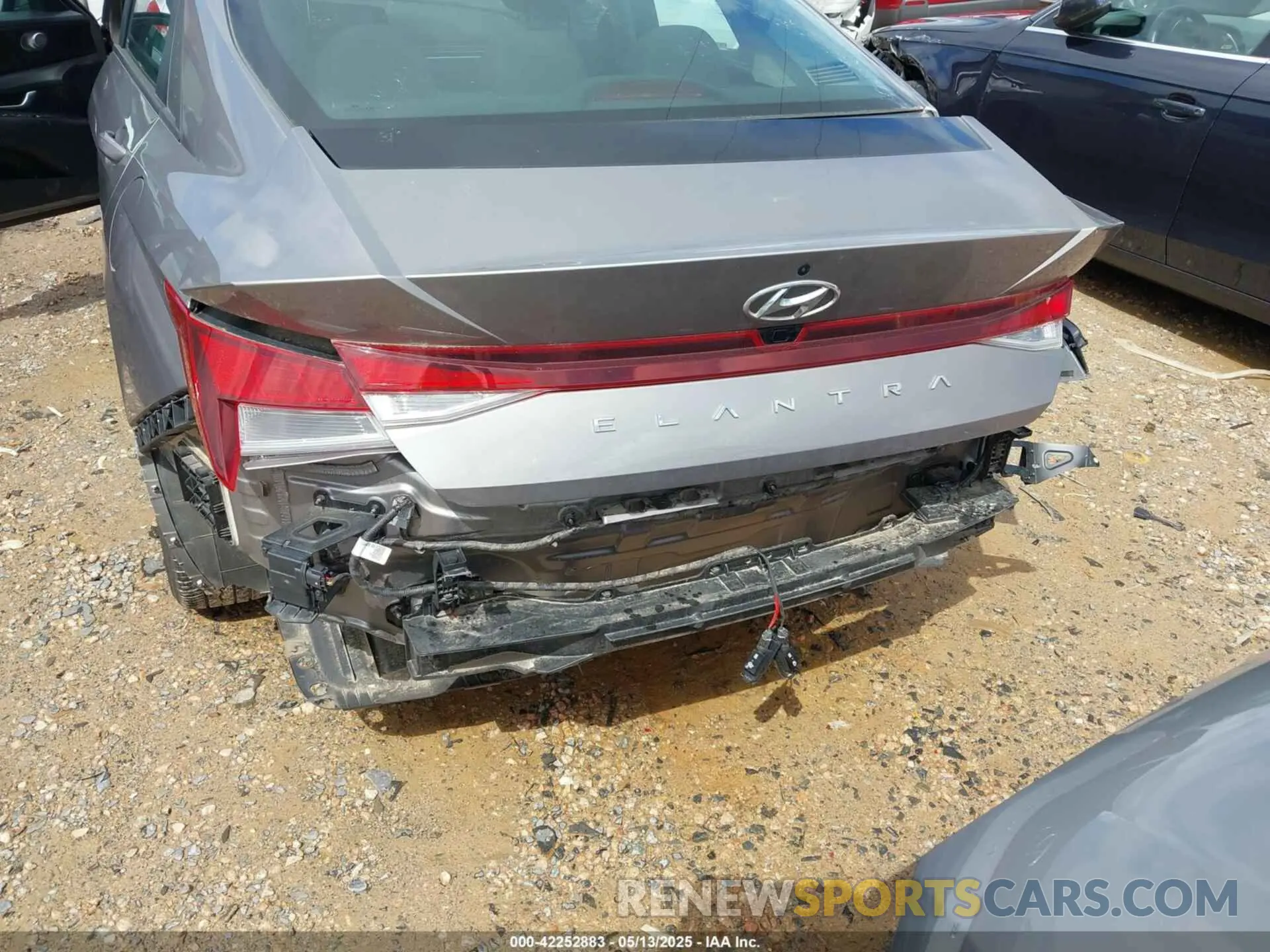 6 Фотография поврежденного автомобиля KMHLM4AG8PU555989 HYUNDAI ELANTRA 2023