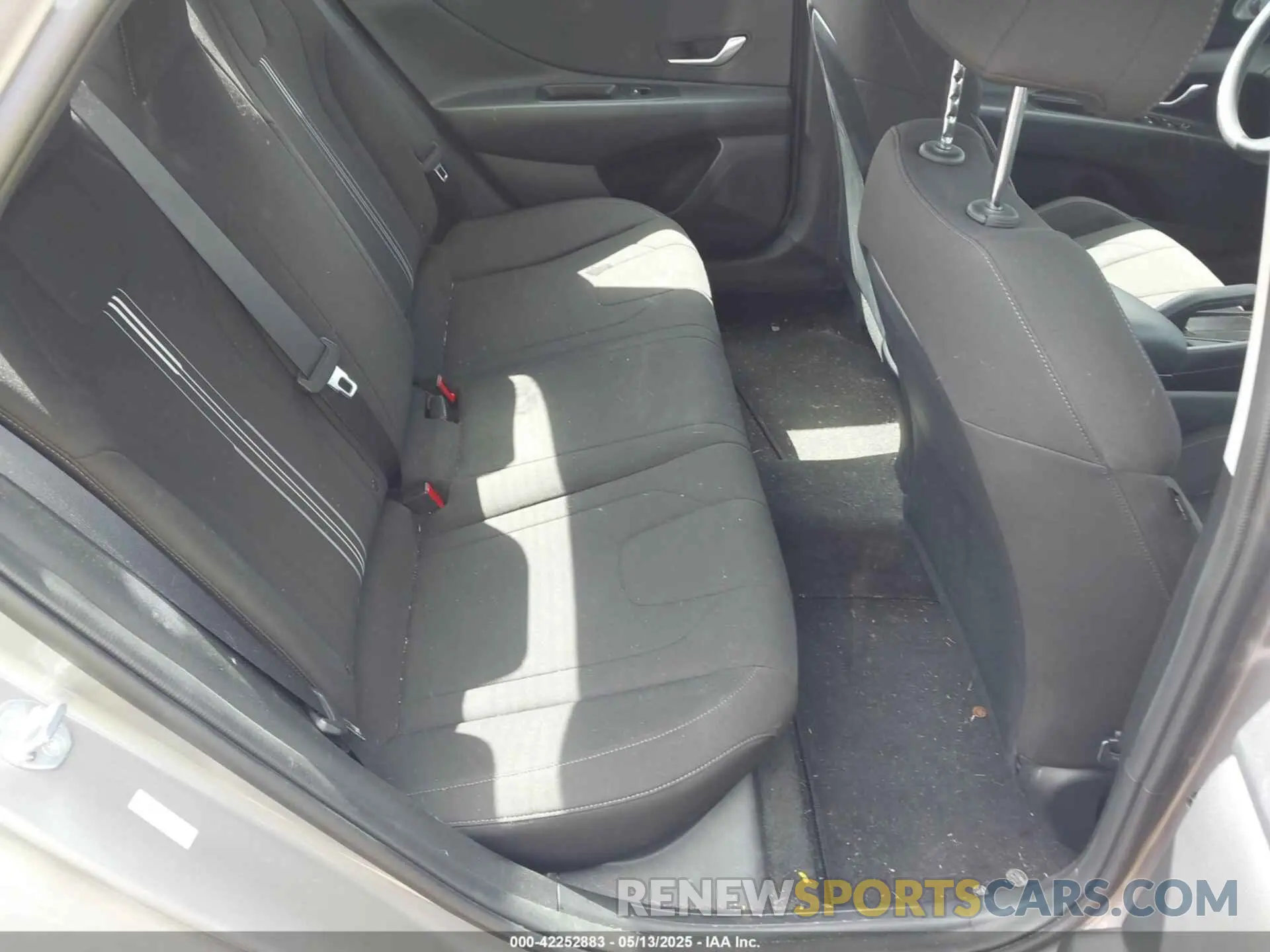 8 Фотография поврежденного автомобиля KMHLM4AG8PU555989 HYUNDAI ELANTRA 2023