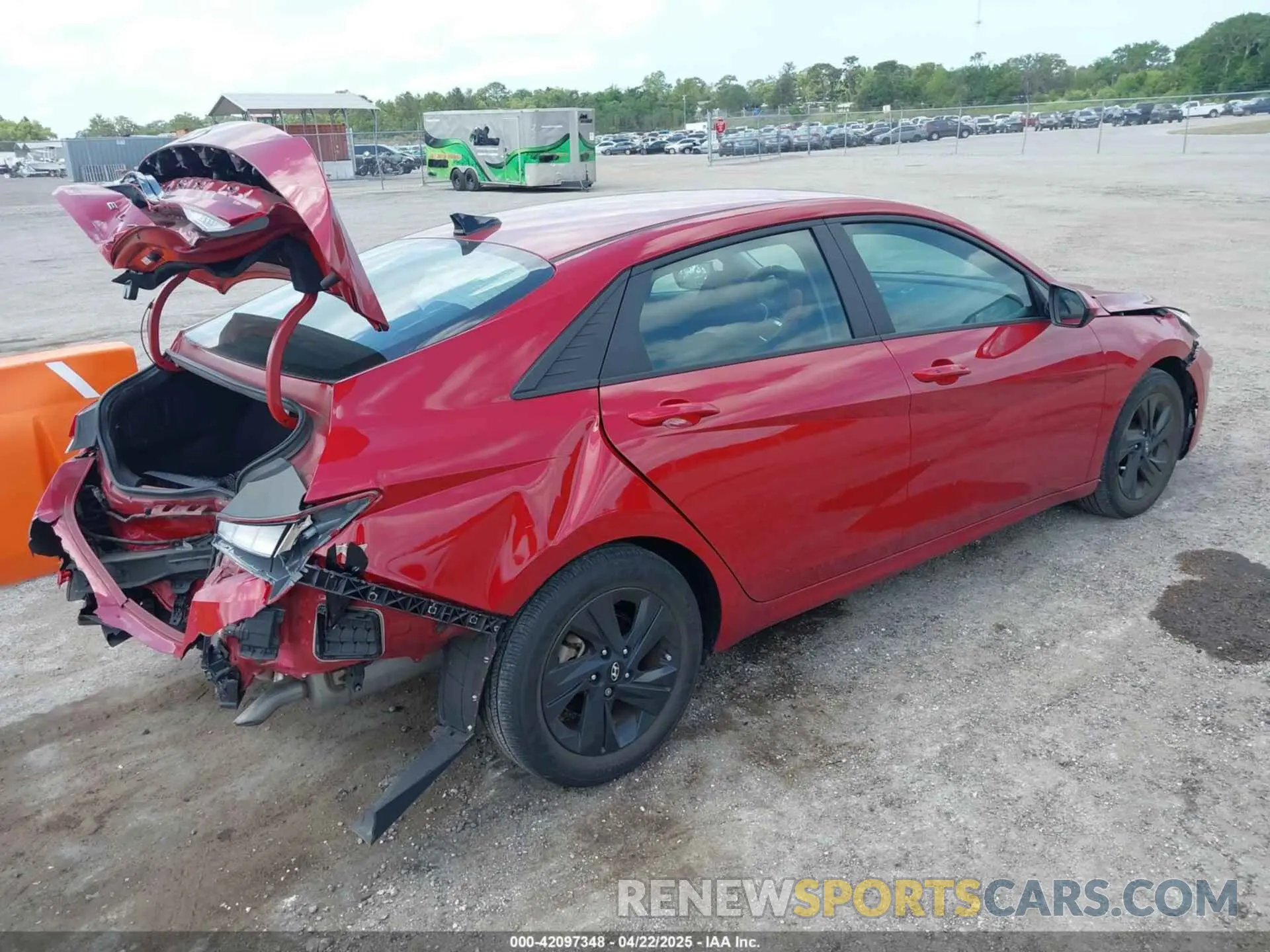 4 Photograph of a damaged car KMHLM4AG9PU472118 HYUNDAI ELANTRA 2023
