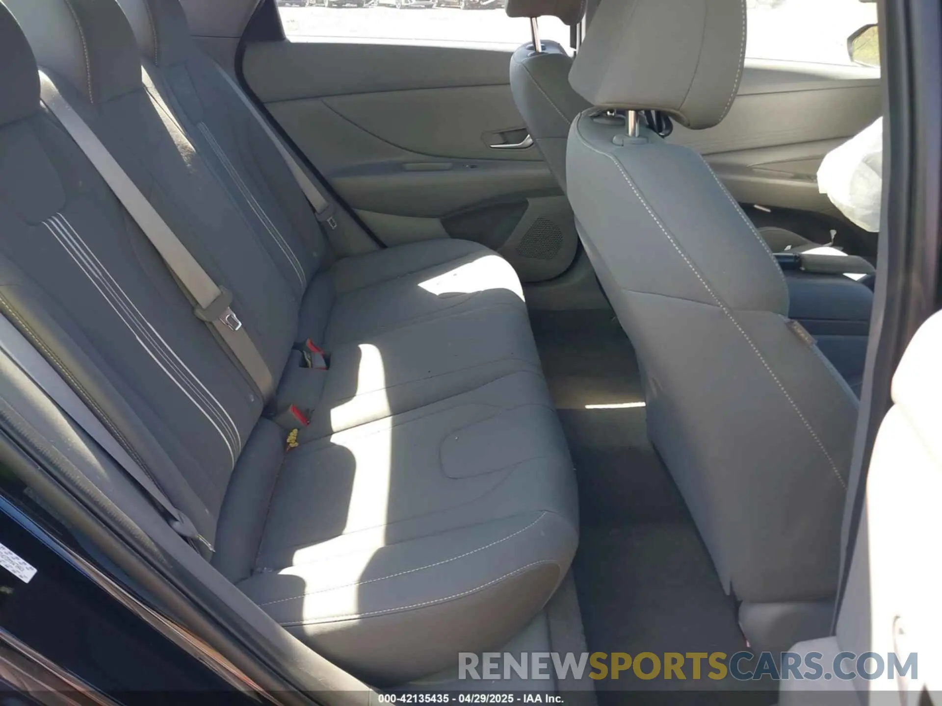 8 Фотография поврежденного автомобиля KMHLM4AGXPU511413 HYUNDAI ELANTRA 2023