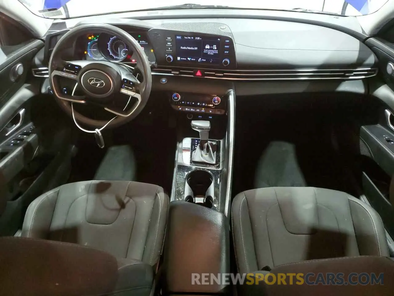 8 Фотография поврежденного автомобиля KMHLM4AJ2PU034231 HYUNDAI ELANTRA 2023