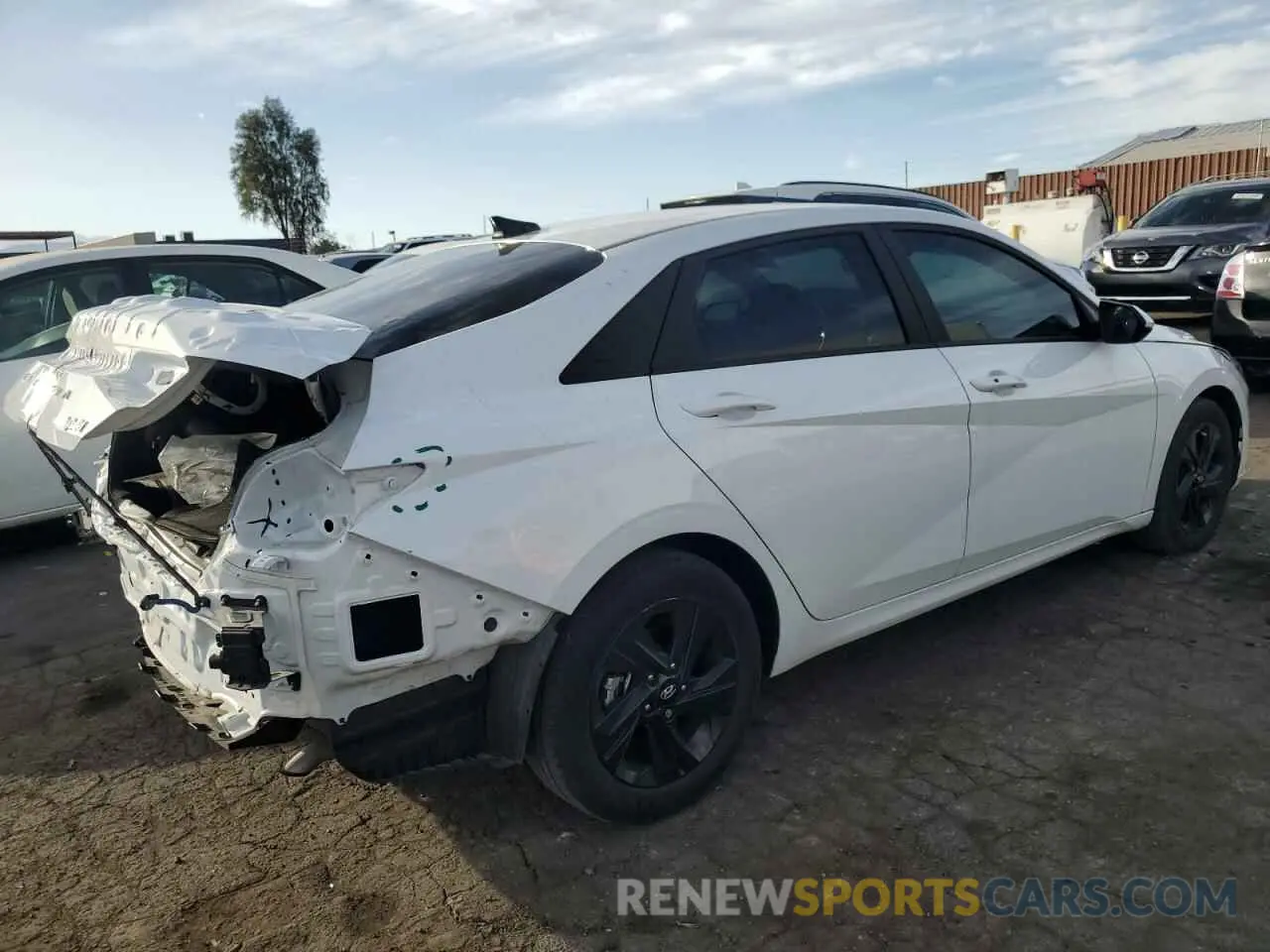 3 Фотография поврежденного автомобиля KMHLM4AJ7PU039313 HYUNDAI ELANTRA 2023