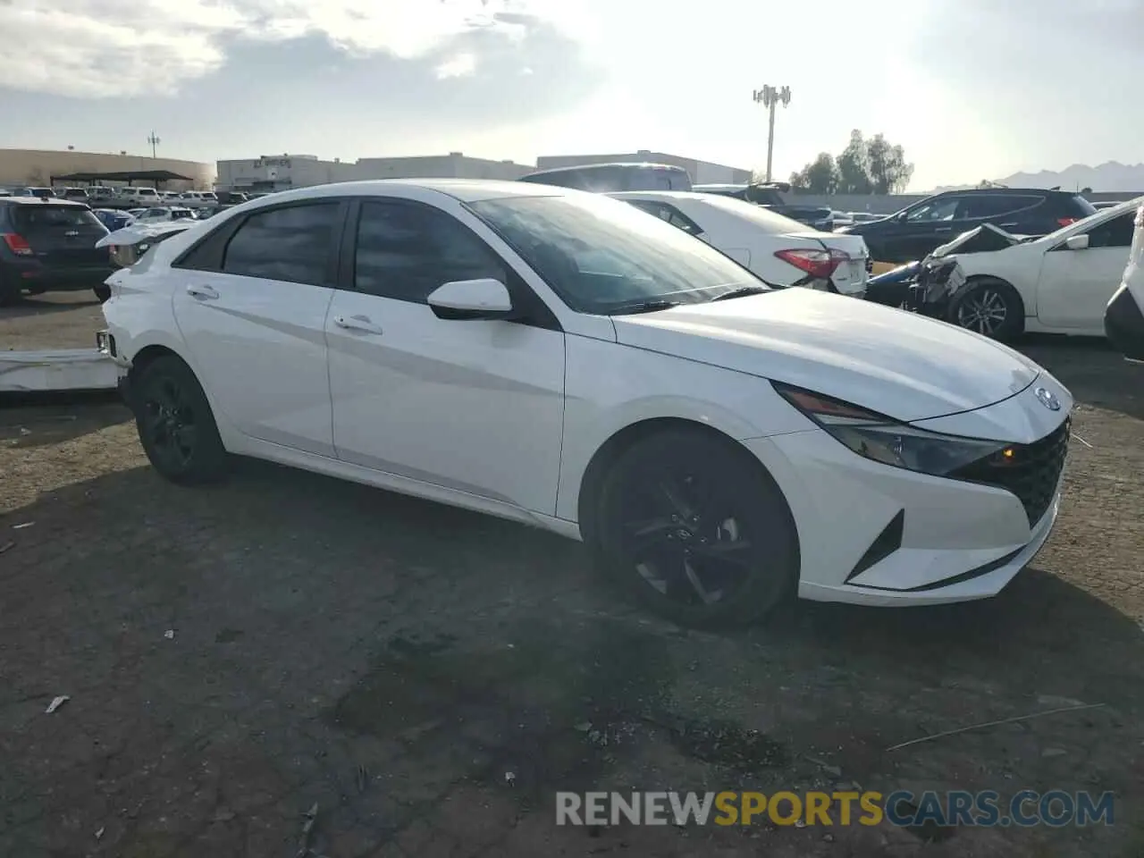 4 Фотография поврежденного автомобиля KMHLM4AJ7PU039313 HYUNDAI ELANTRA 2023