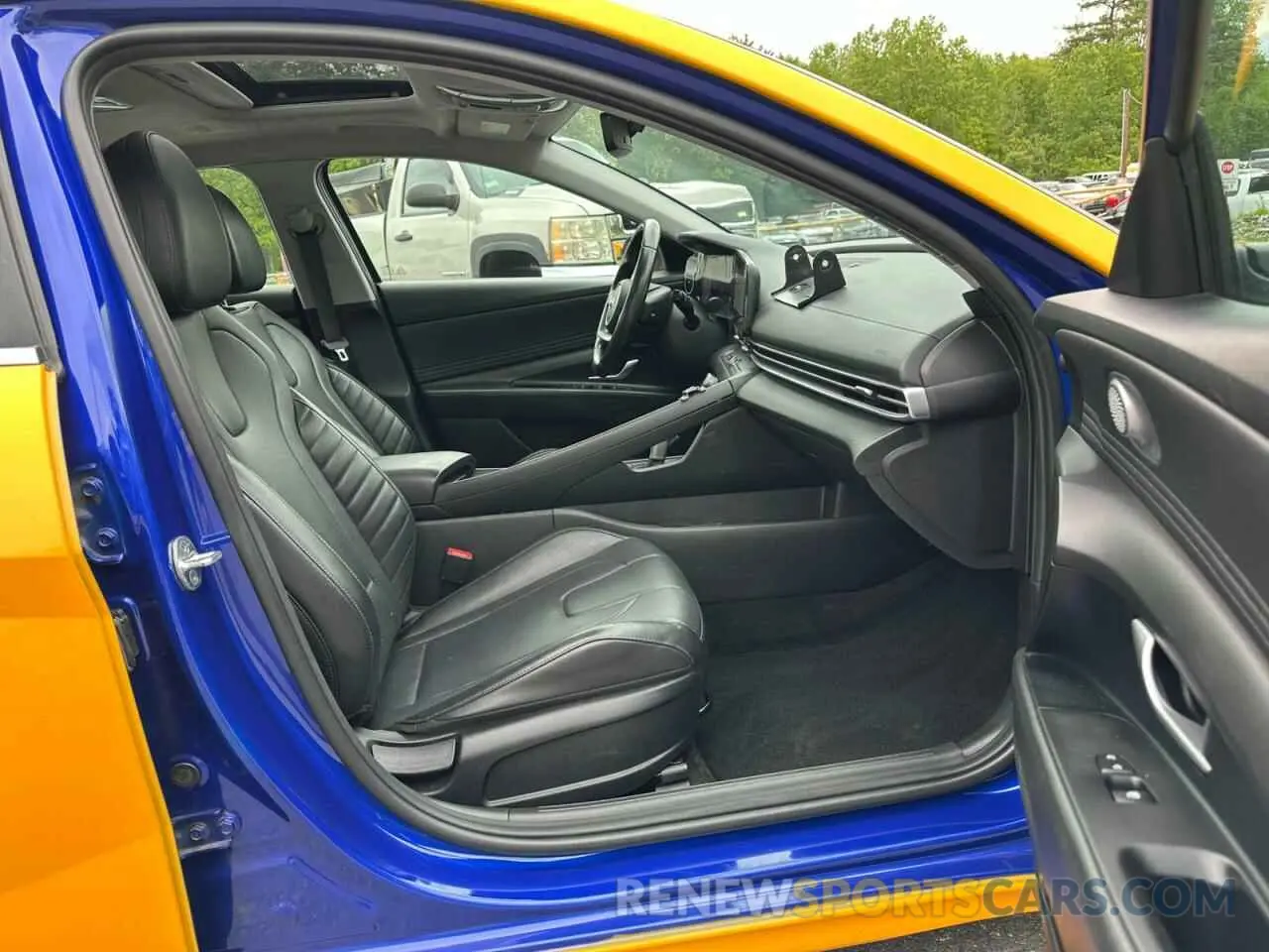 8 Фотография поврежденного автомобиля KMHLN4AJ0PU046200 HYUNDAI ELANTRA 2023