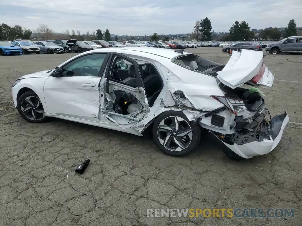 2 Фотография поврежденного автомобиля KMHLN4AJ5PU049187 HYUNDAI ELANTRA 2023