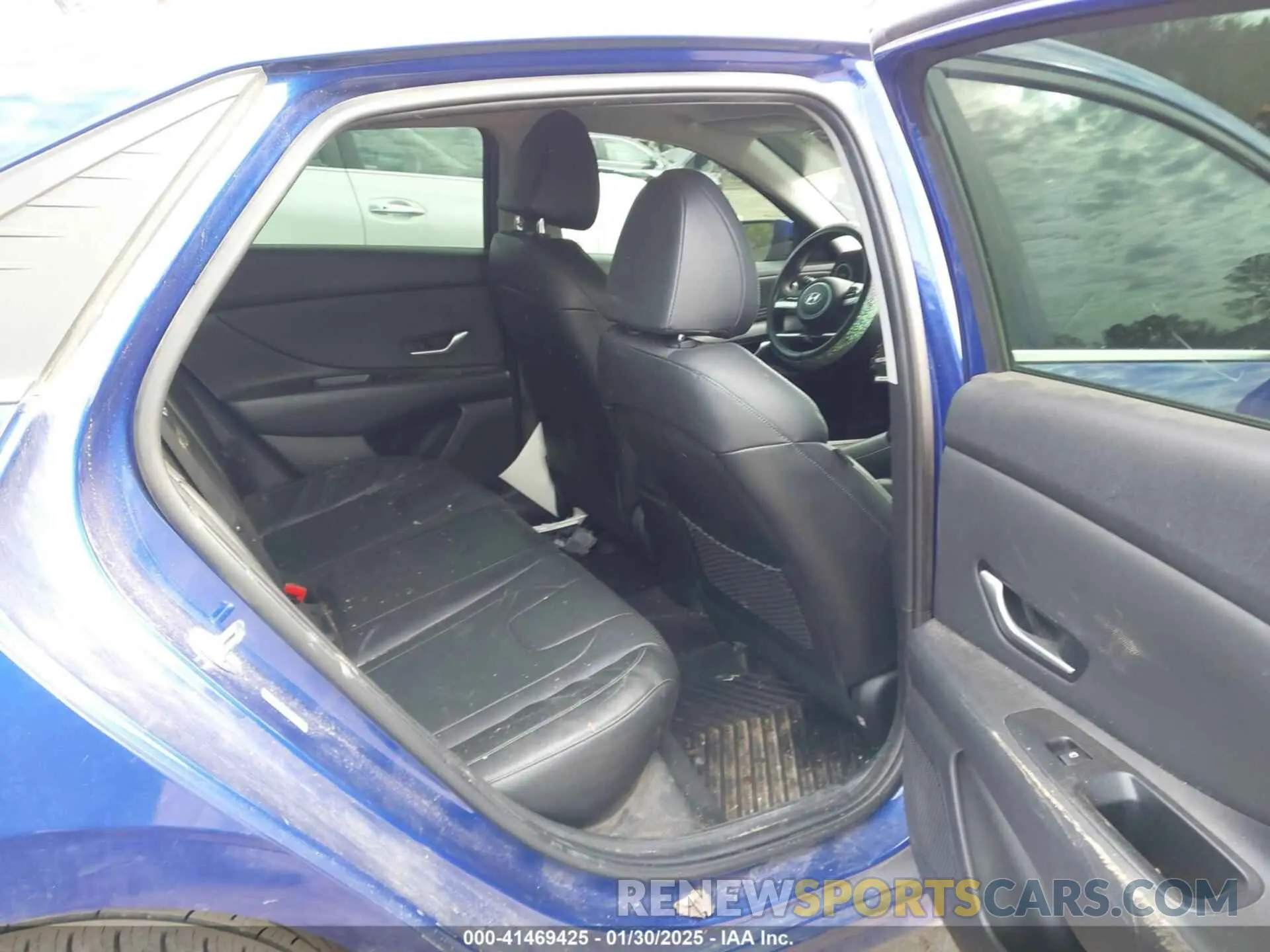 8 Photograph of a damaged car KMHLP4AG6PU384604 HYUNDAI ELANTRA 2023