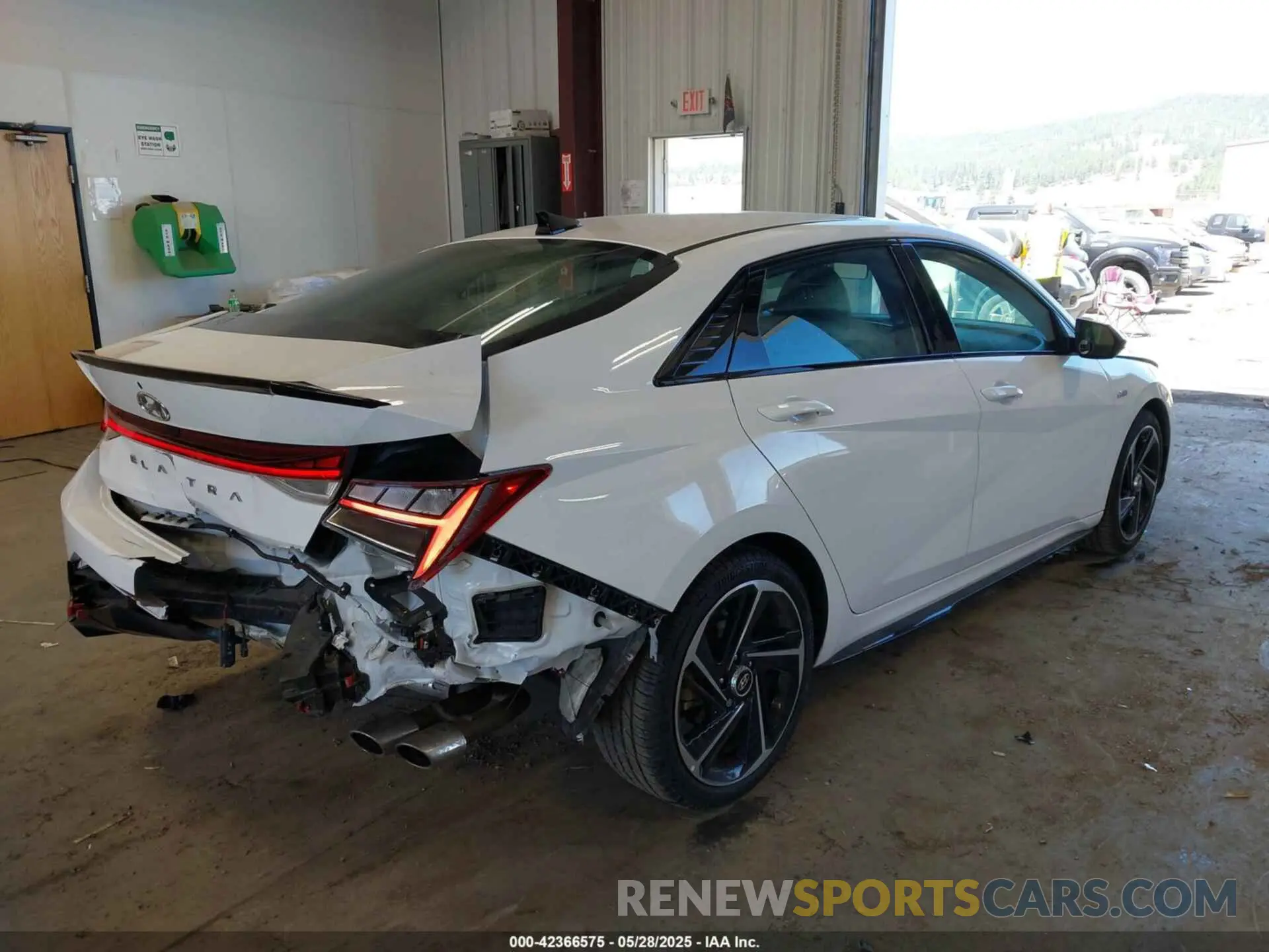 4 Фотография поврежденного автомобиля KMHLR4AF1PU627690 HYUNDAI ELANTRA 2023