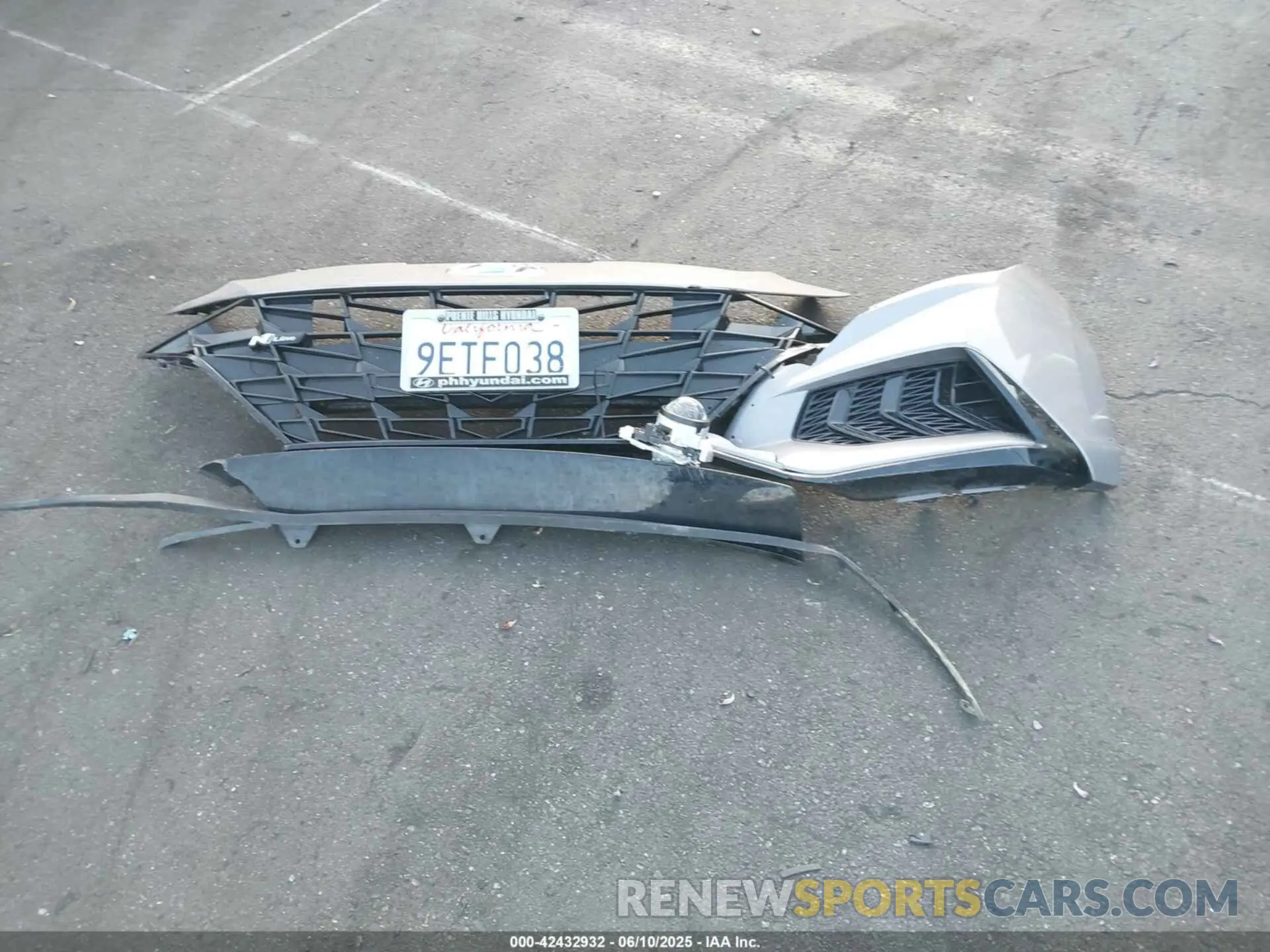 12 Photograph of a damaged car KMHLR4AF2PU476018 HYUNDAI ELANTRA 2023