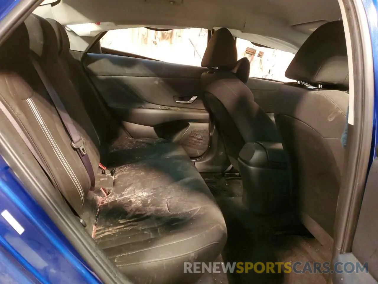 10 Photograph of a damaged car KMHLS4AG0PU501964 HYUNDAI ELANTRA 2023
