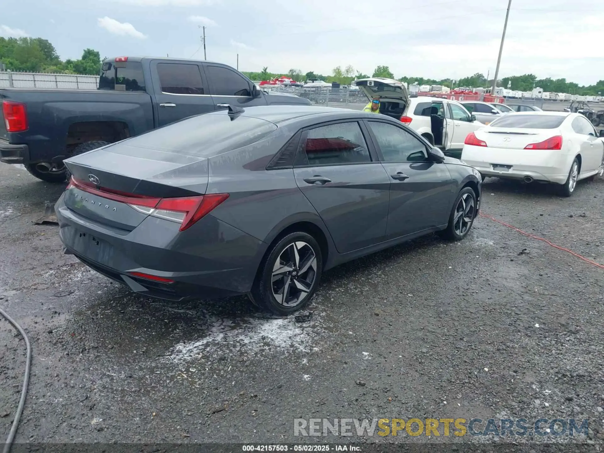 4 Фотография поврежденного автомобиля KMHLS4AG0PU626379 HYUNDAI ELANTRA 2023