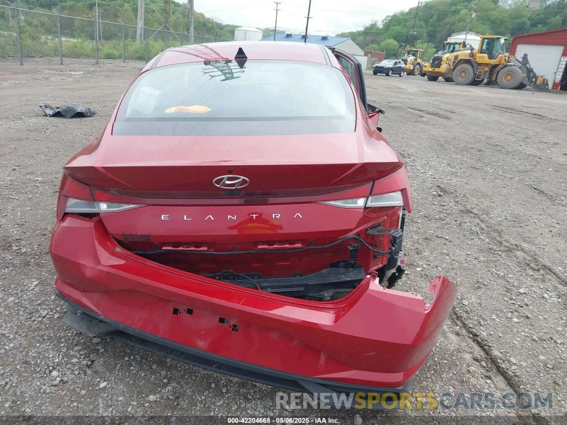 17 Photograph of a damaged car KMHLS4AG1PU459241 HYUNDAI ELANTRA 2023