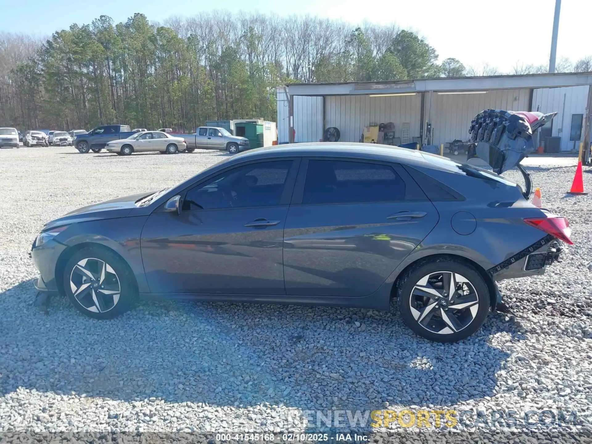 15 Photograph of a damaged car KMHLS4AG1PU567889 HYUNDAI ELANTRA 2023