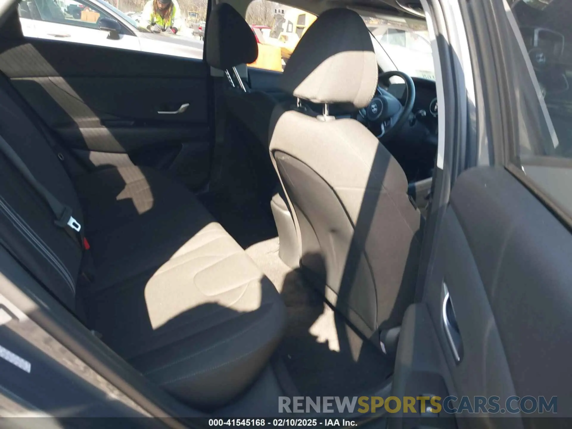 8 Photograph of a damaged car KMHLS4AG1PU567889 HYUNDAI ELANTRA 2023