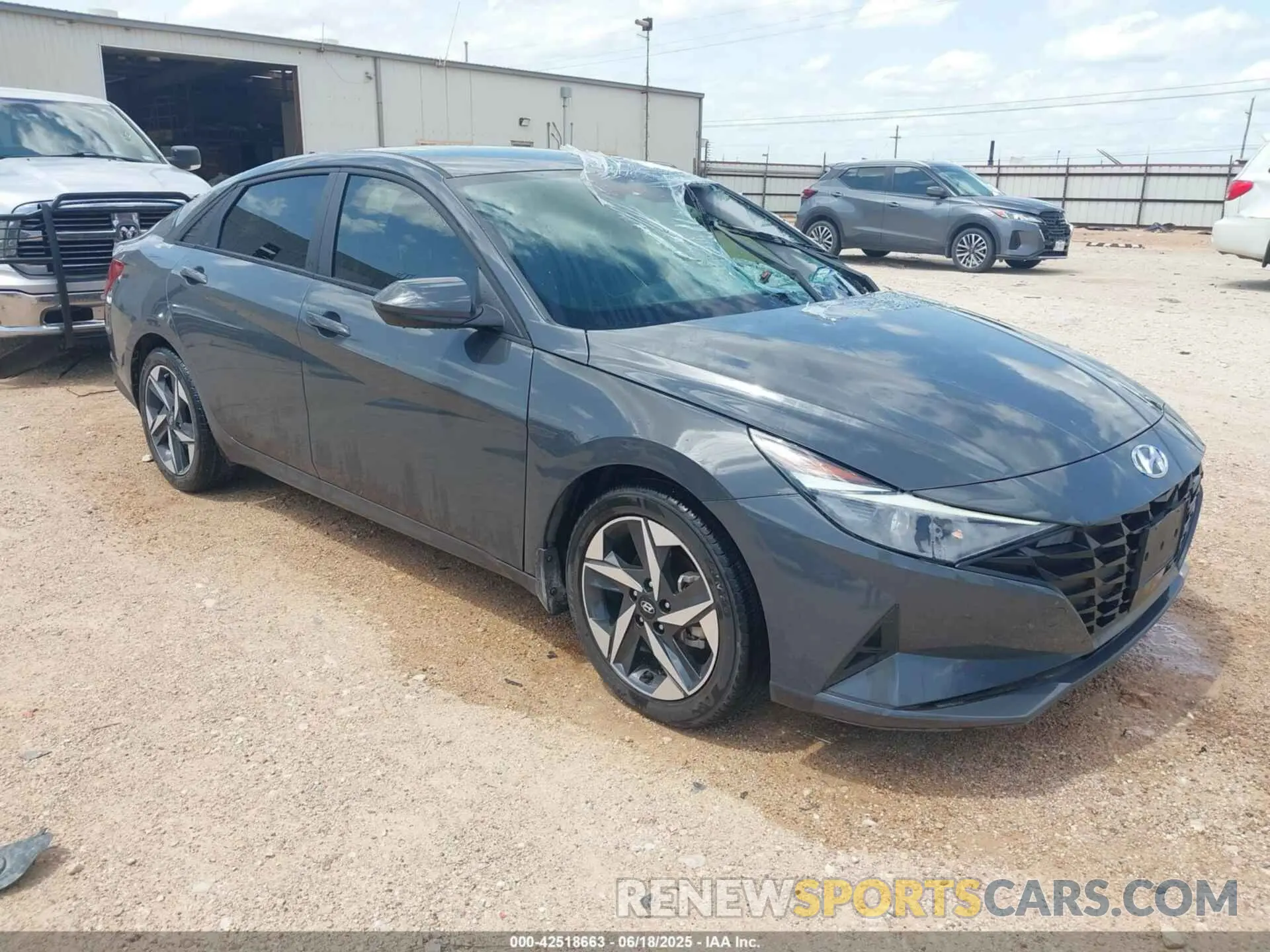 1 Фотография поврежденного автомобиля KMHLS4AG1PU579282 HYUNDAI ELANTRA 2023