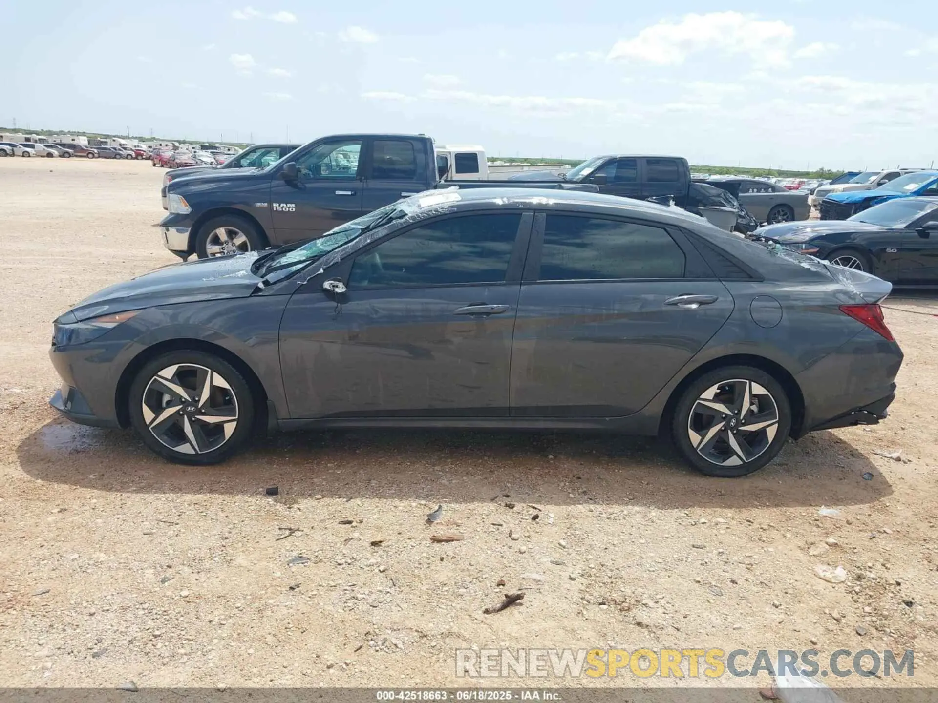 14 Фотография поврежденного автомобиля KMHLS4AG1PU579282 HYUNDAI ELANTRA 2023