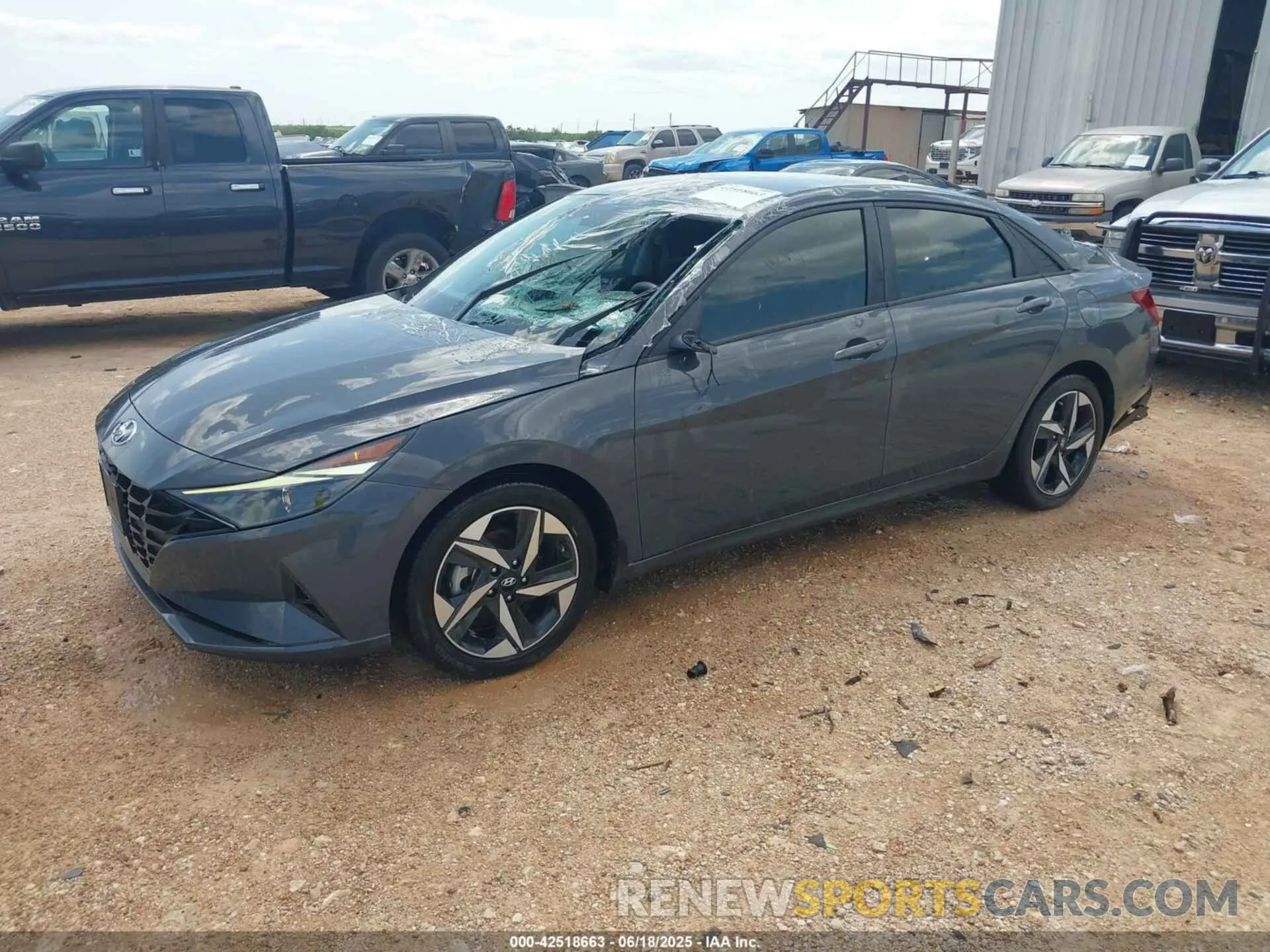 2 Фотография поврежденного автомобиля KMHLS4AG1PU579282 HYUNDAI ELANTRA 2023