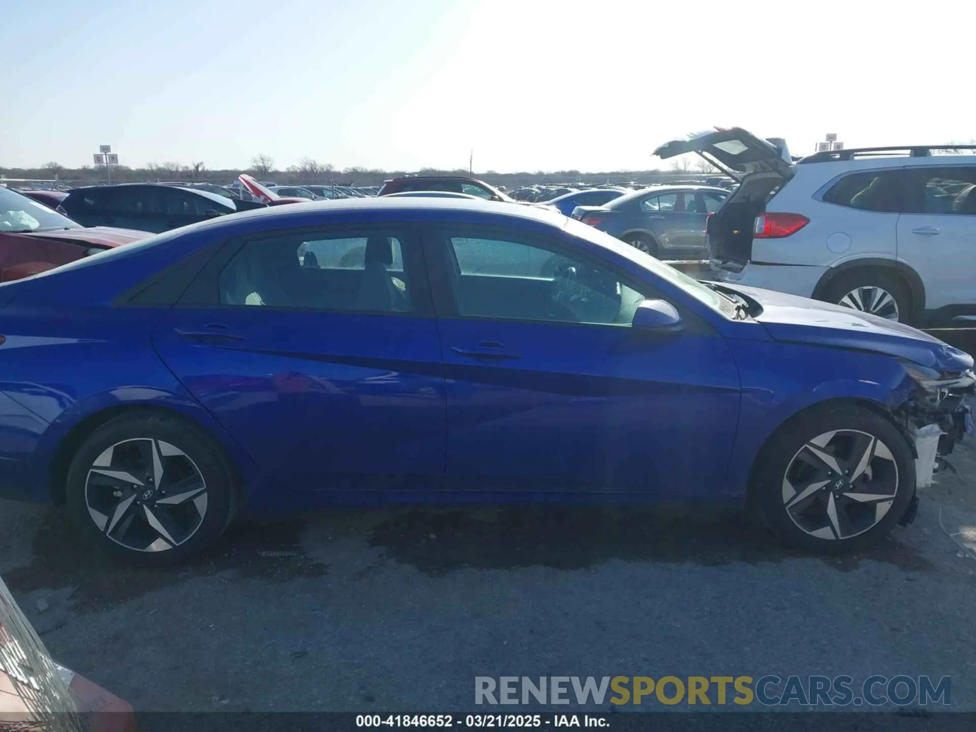 13 Photograph of a damaged car KMHLS4AG1PU597474 HYUNDAI ELANTRA 2023