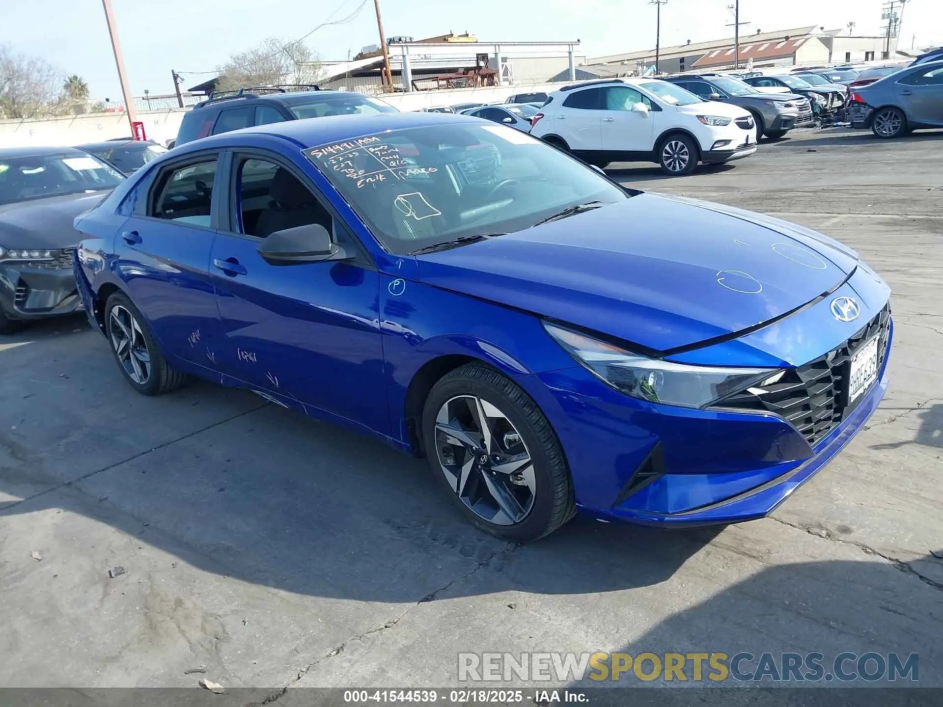 1 Фотография поврежденного автомобиля KMHLS4AG2PU603511 HYUNDAI ELANTRA 2023
