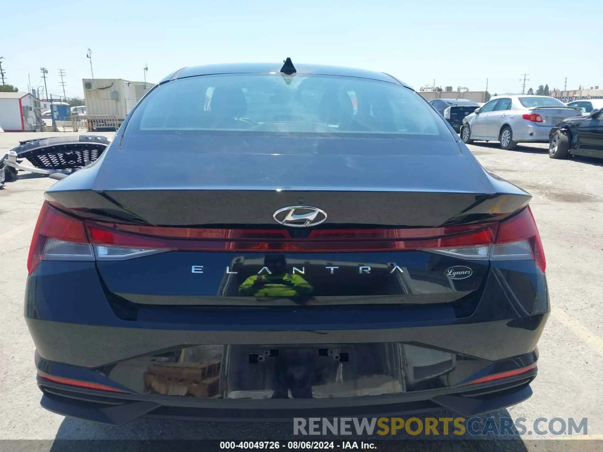 17 Photograph of a damaged car KMHLS4AG3PU430131 HYUNDAI ELANTRA 2023