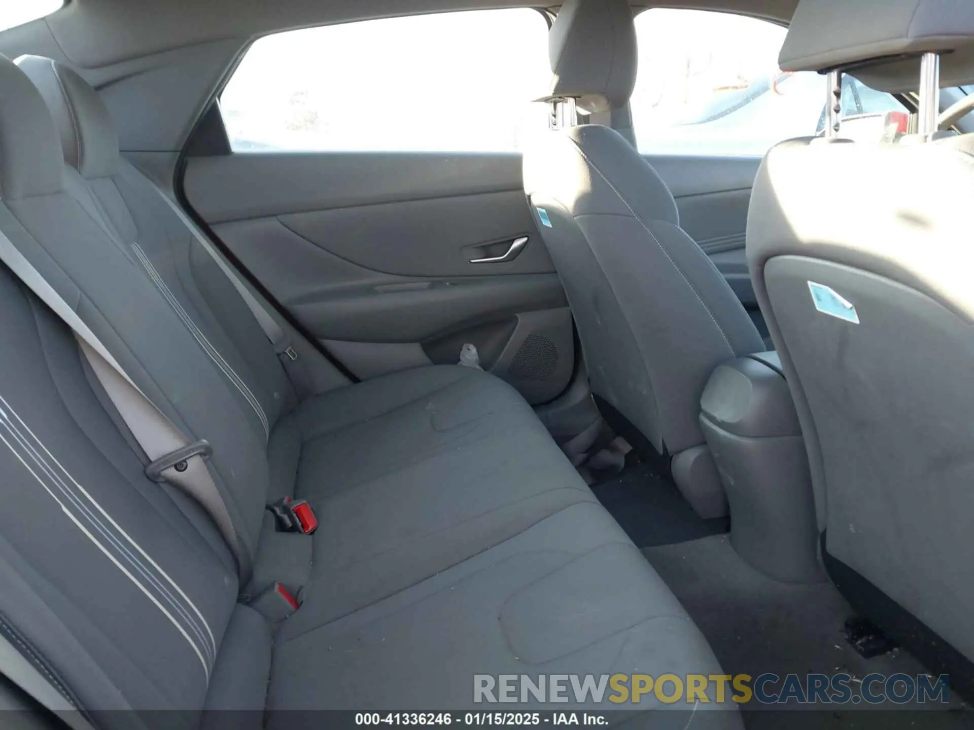 8 Фотография поврежденного автомобиля KMHLS4AG3PU450699 HYUNDAI ELANTRA 2023