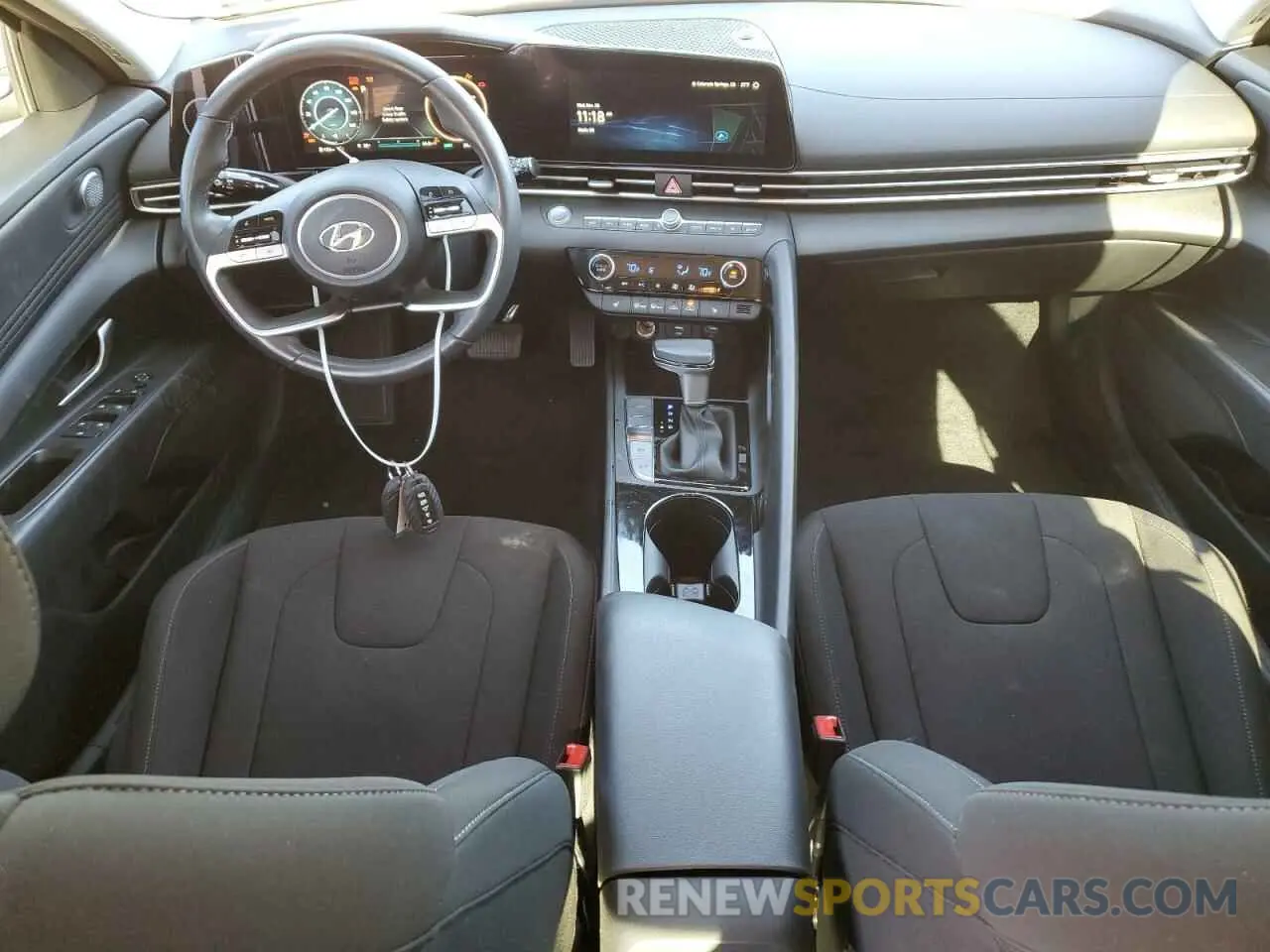 8 Фотография поврежденного автомобиля KMHLS4AG3PU571913 HYUNDAI ELANTRA 2023