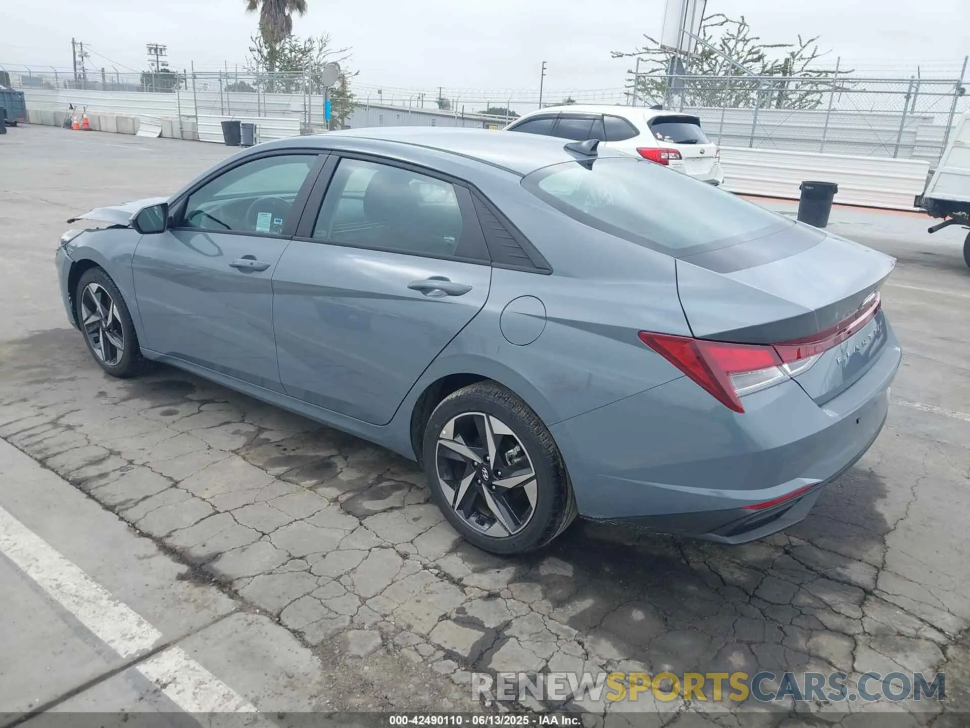 3 Photograph of a damaged car KMHLS4AG4PU437055 HYUNDAI ELANTRA 2023