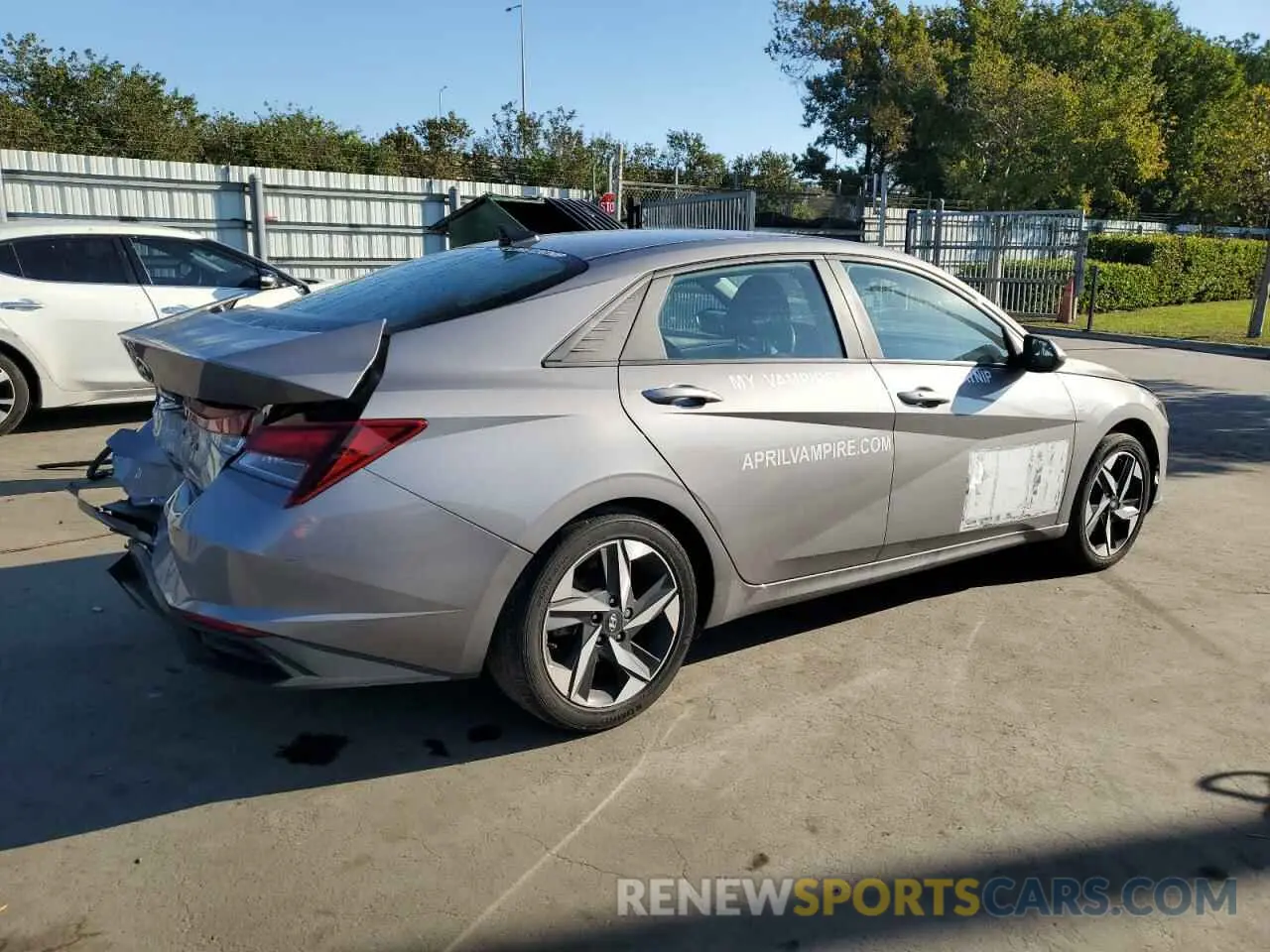 3 Фотография поврежденного автомобиля KMHLS4AG4PU495585 HYUNDAI ELANTRA 2023