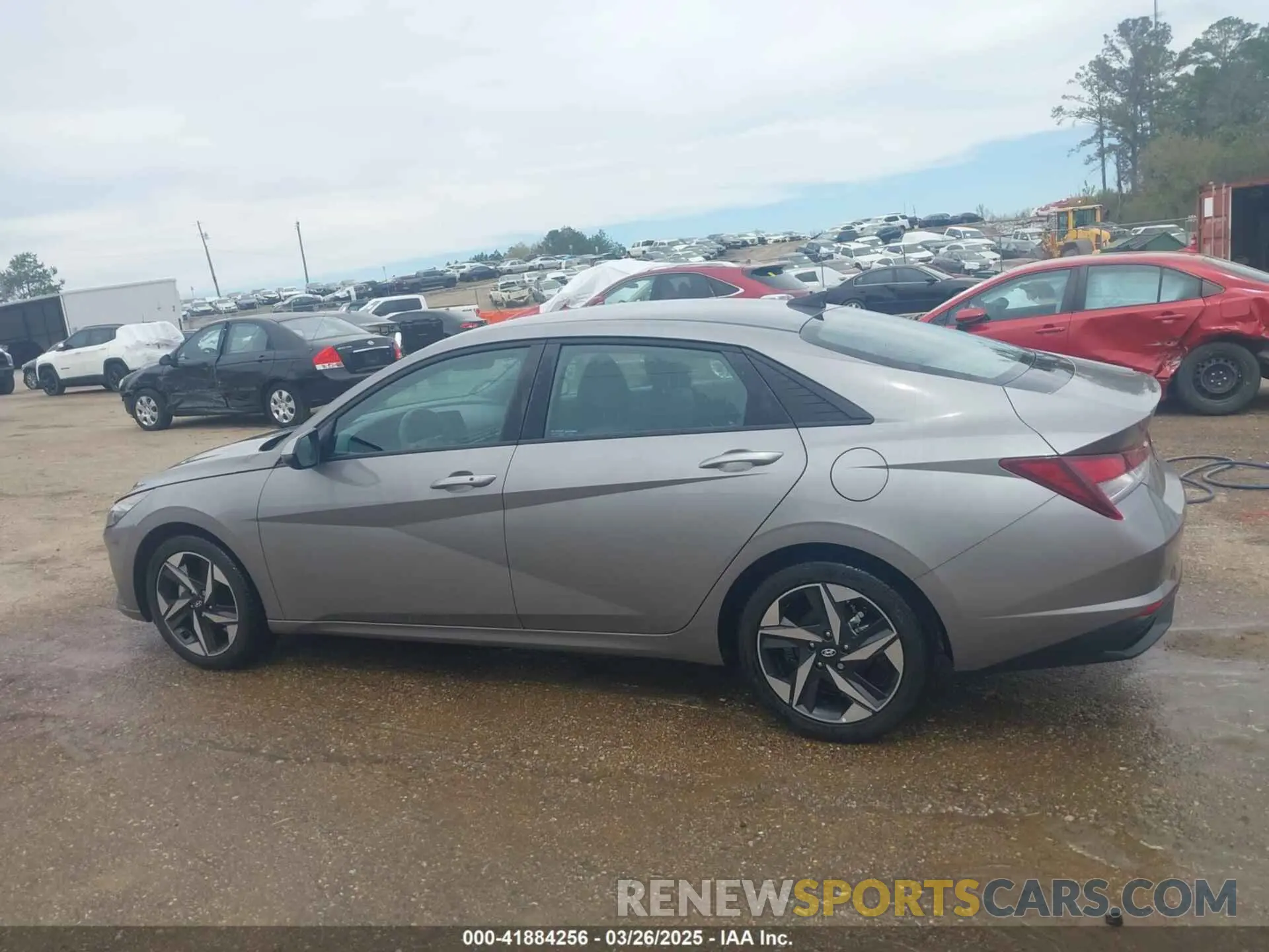 14 Photograph of a damaged car KMHLS4AG4PU553419 HYUNDAI ELANTRA 2023