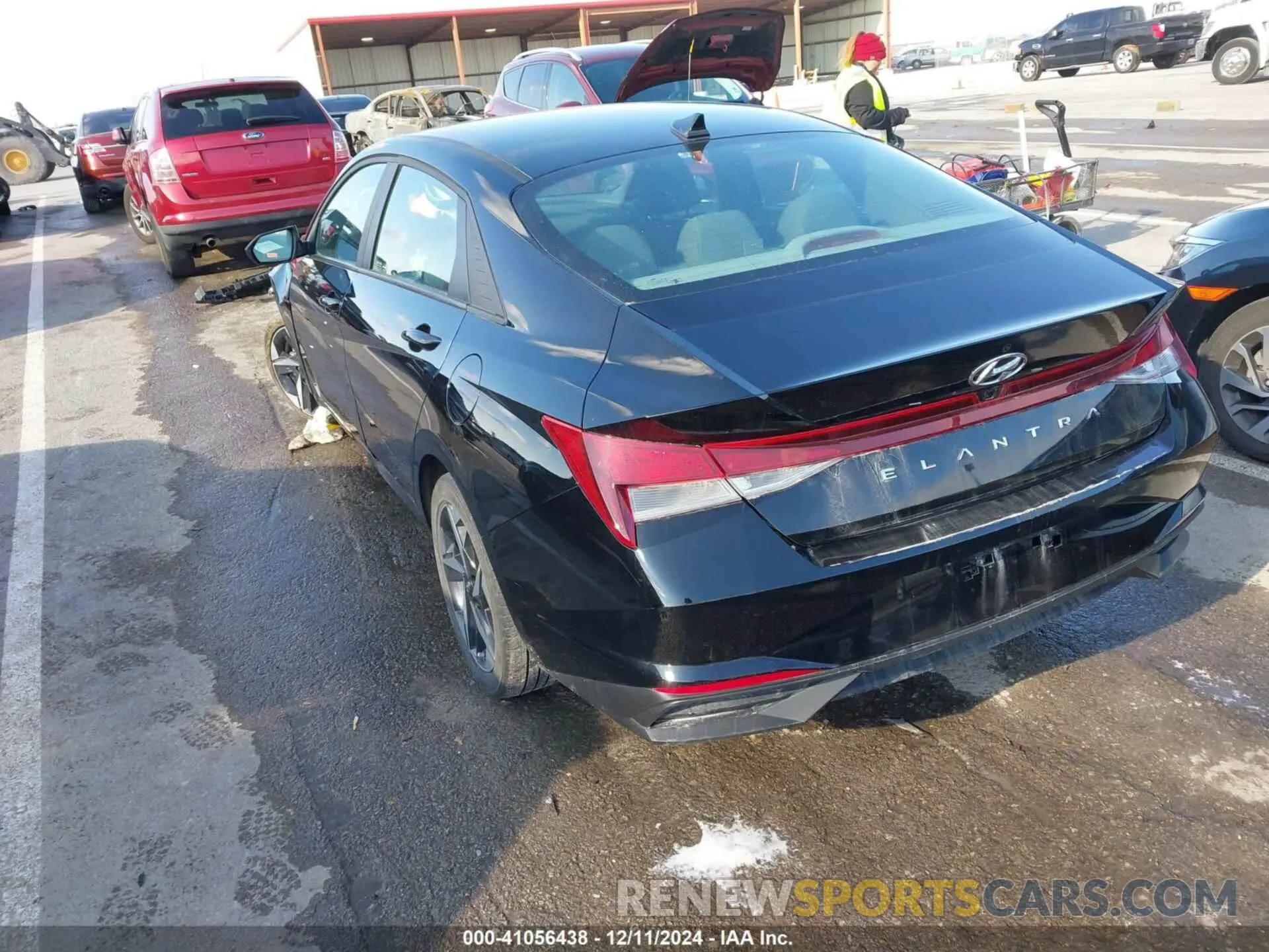 3 Photograph of a damaged car KMHLS4AG4PU606765 HYUNDAI ELANTRA 2023