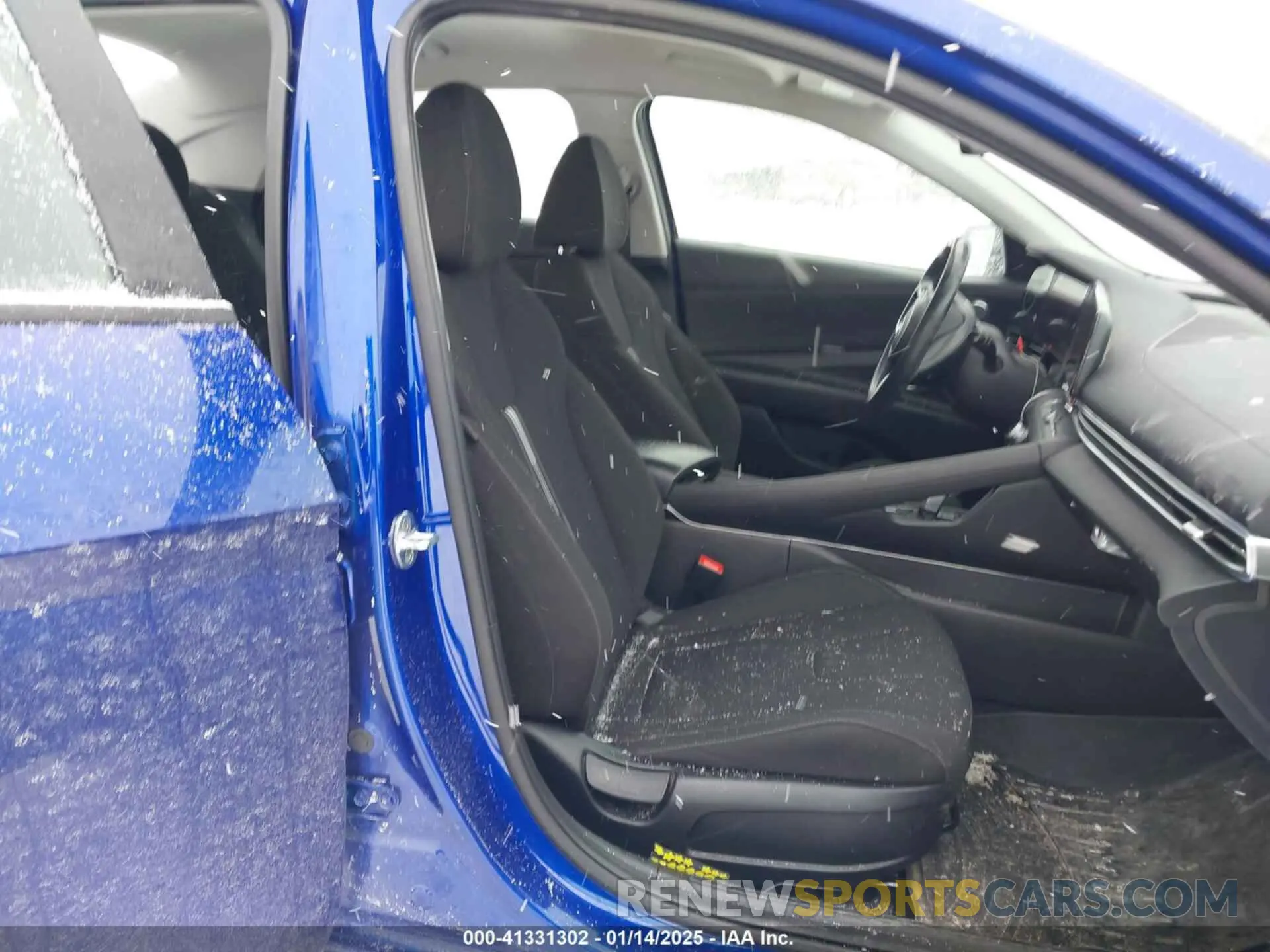 5 Photograph of a damaged car KMHLS4AG5PU406381 HYUNDAI ELANTRA 2023