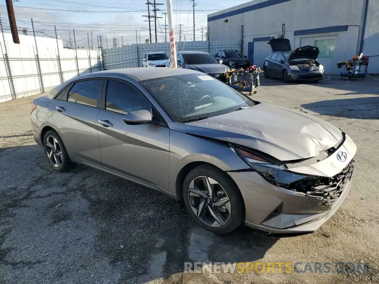 4 Photograph of a damaged car KMHLS4AG5PU482716 HYUNDAI ELANTRA 2023