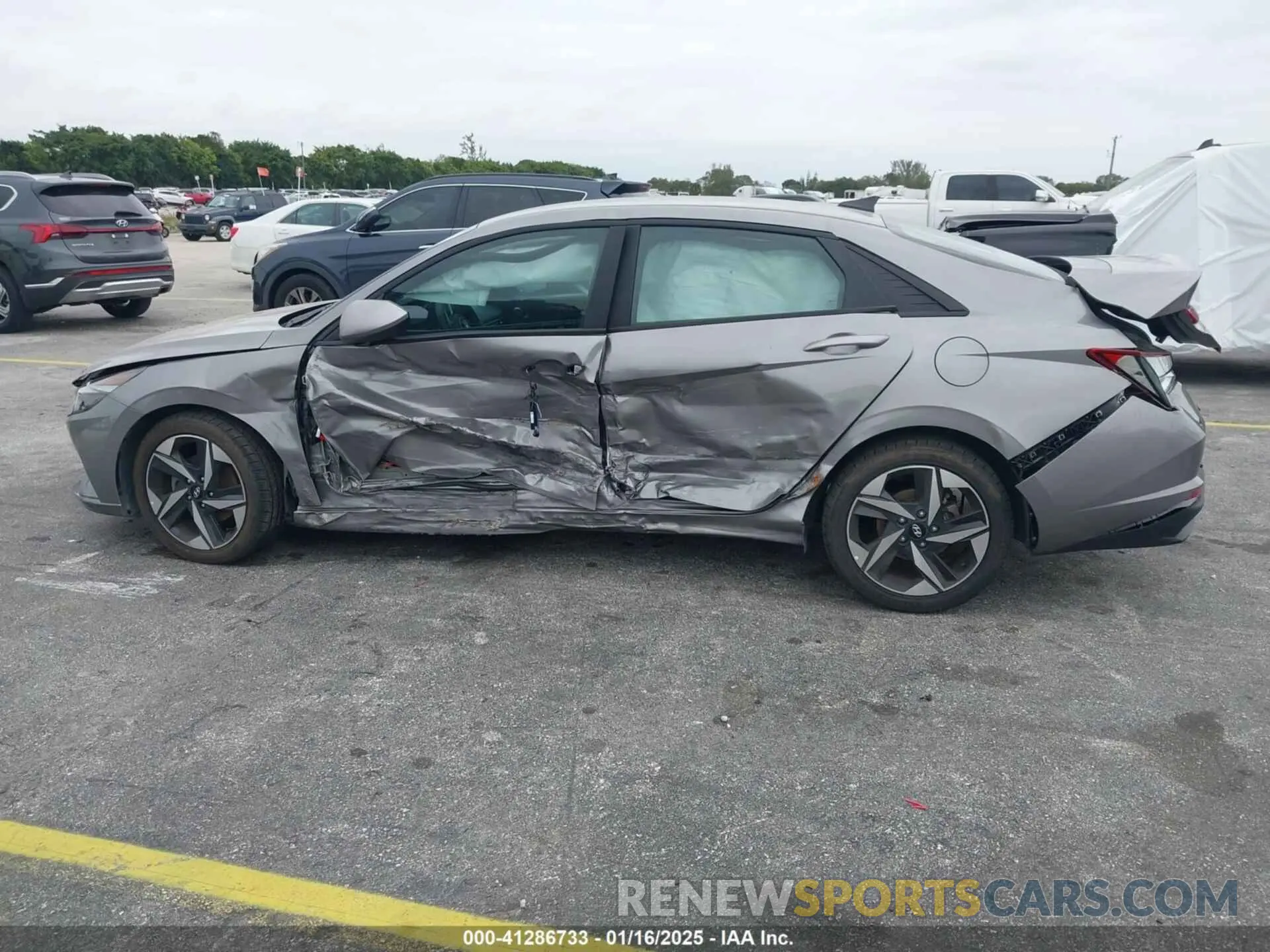 14 Фотография поврежденного автомобиля KMHLS4AG5PU551582 HYUNDAI ELANTRA 2023