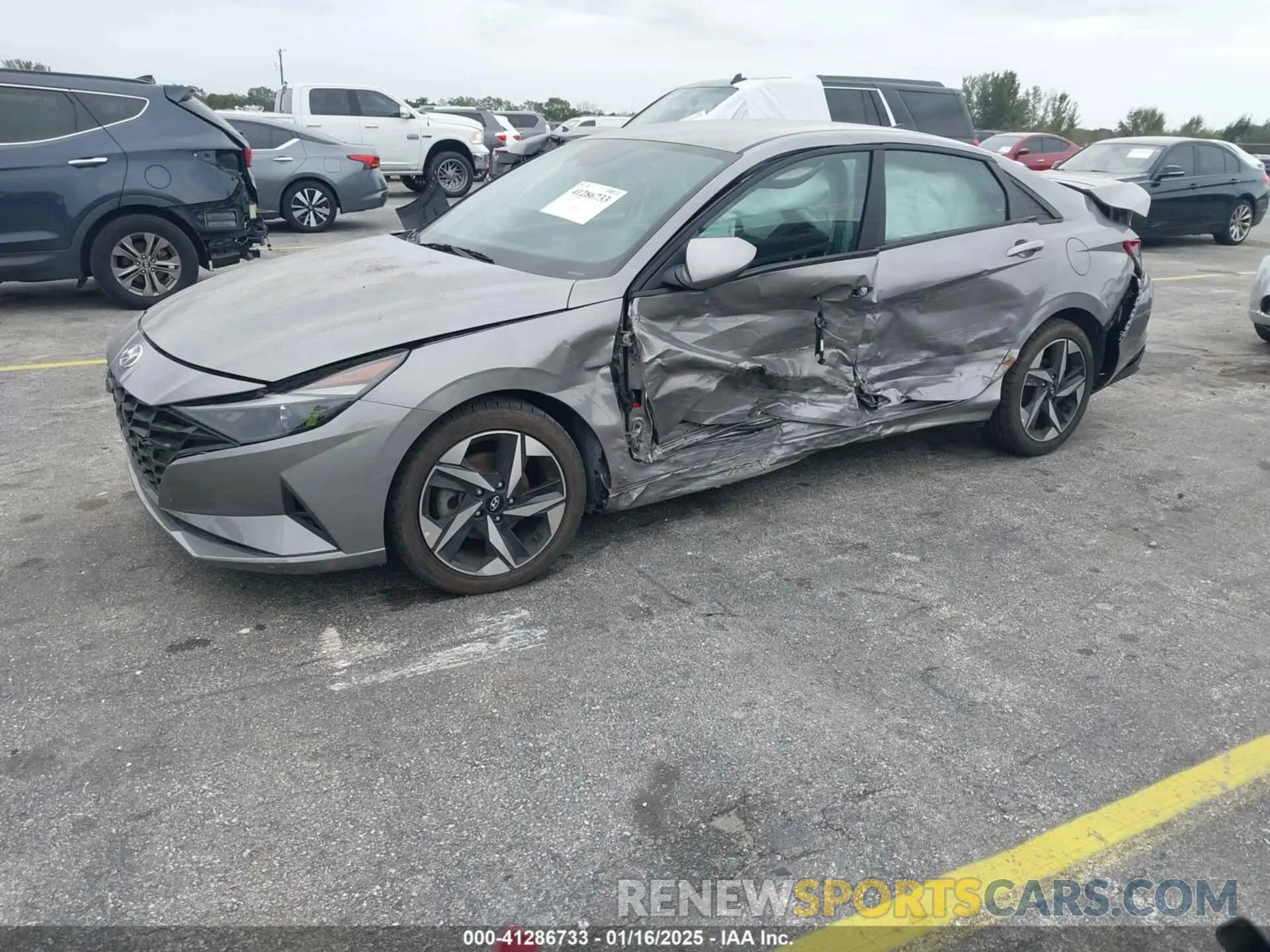 2 Фотография поврежденного автомобиля KMHLS4AG5PU551582 HYUNDAI ELANTRA 2023