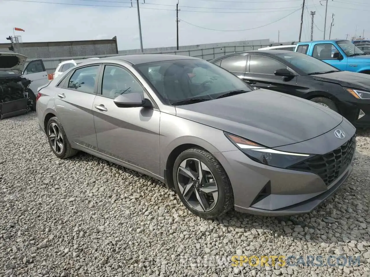 4 Photograph of a damaged car KMHLS4AG5PU559651 HYUNDAI ELANTRA 2023