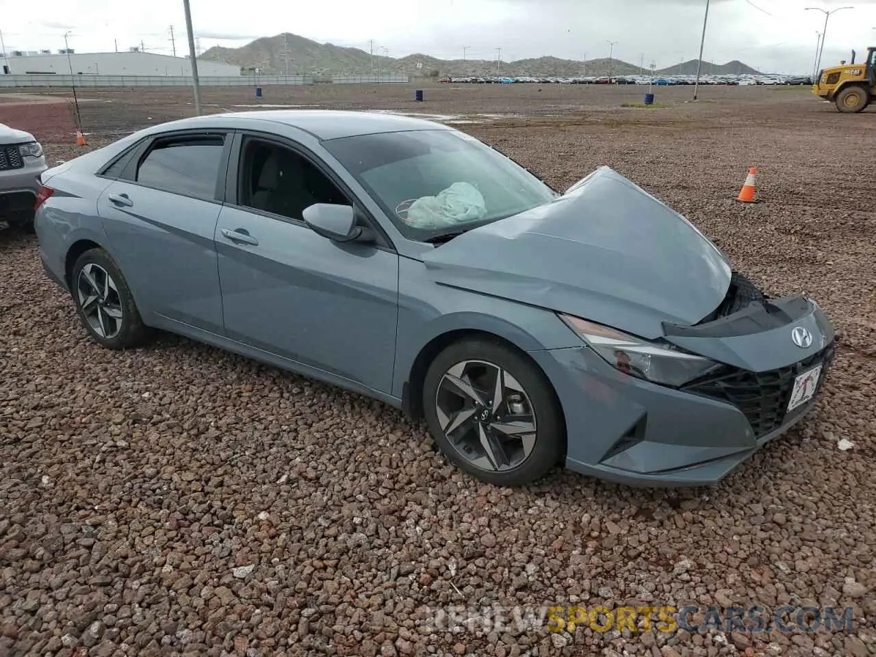 4 Photograph of a damaged car KMHLS4AG6PU418488 HYUNDAI ELANTRA 2023