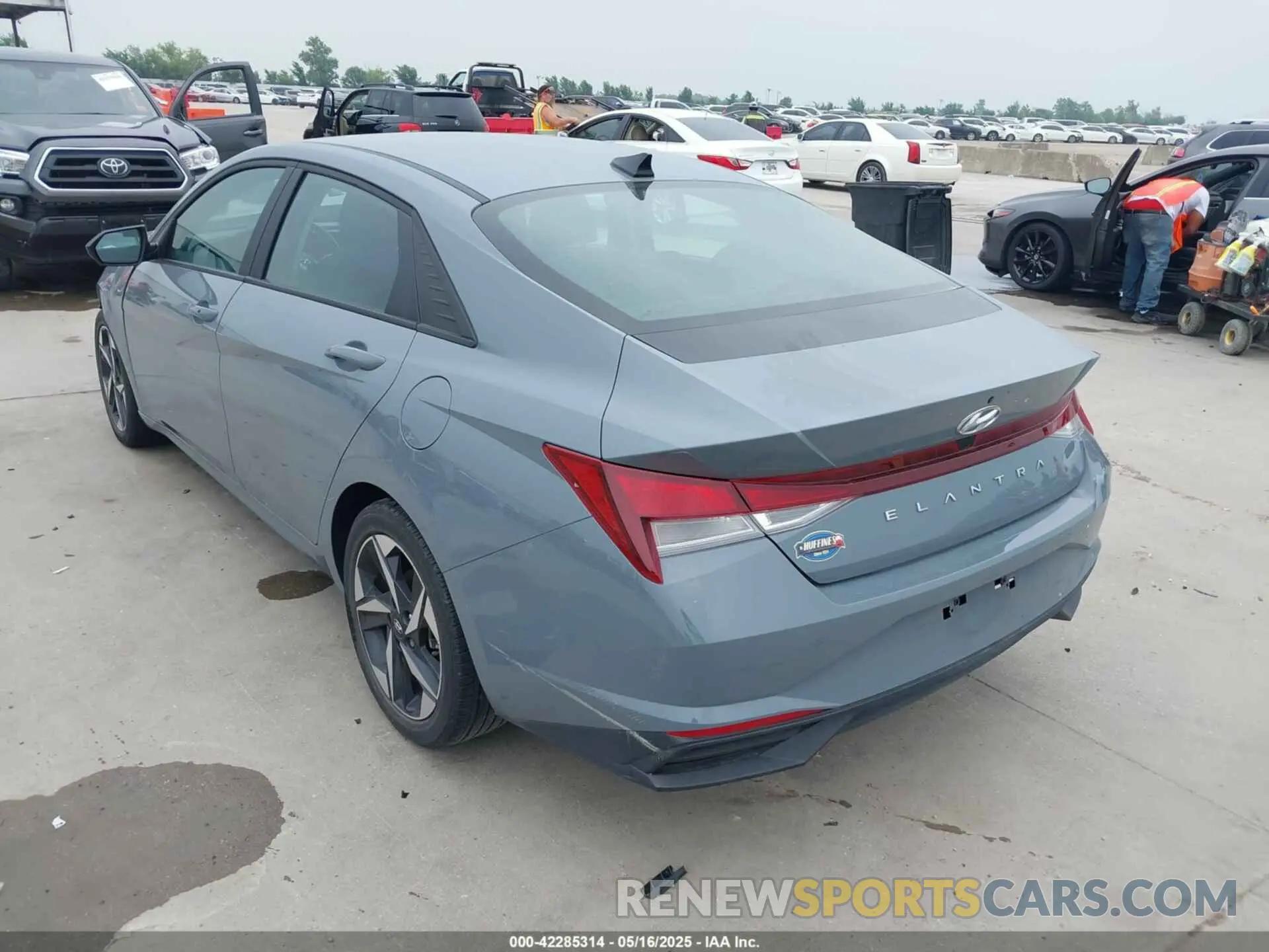 3 Photograph of a damaged car KMHLS4AG6PU436750 HYUNDAI ELANTRA 2023