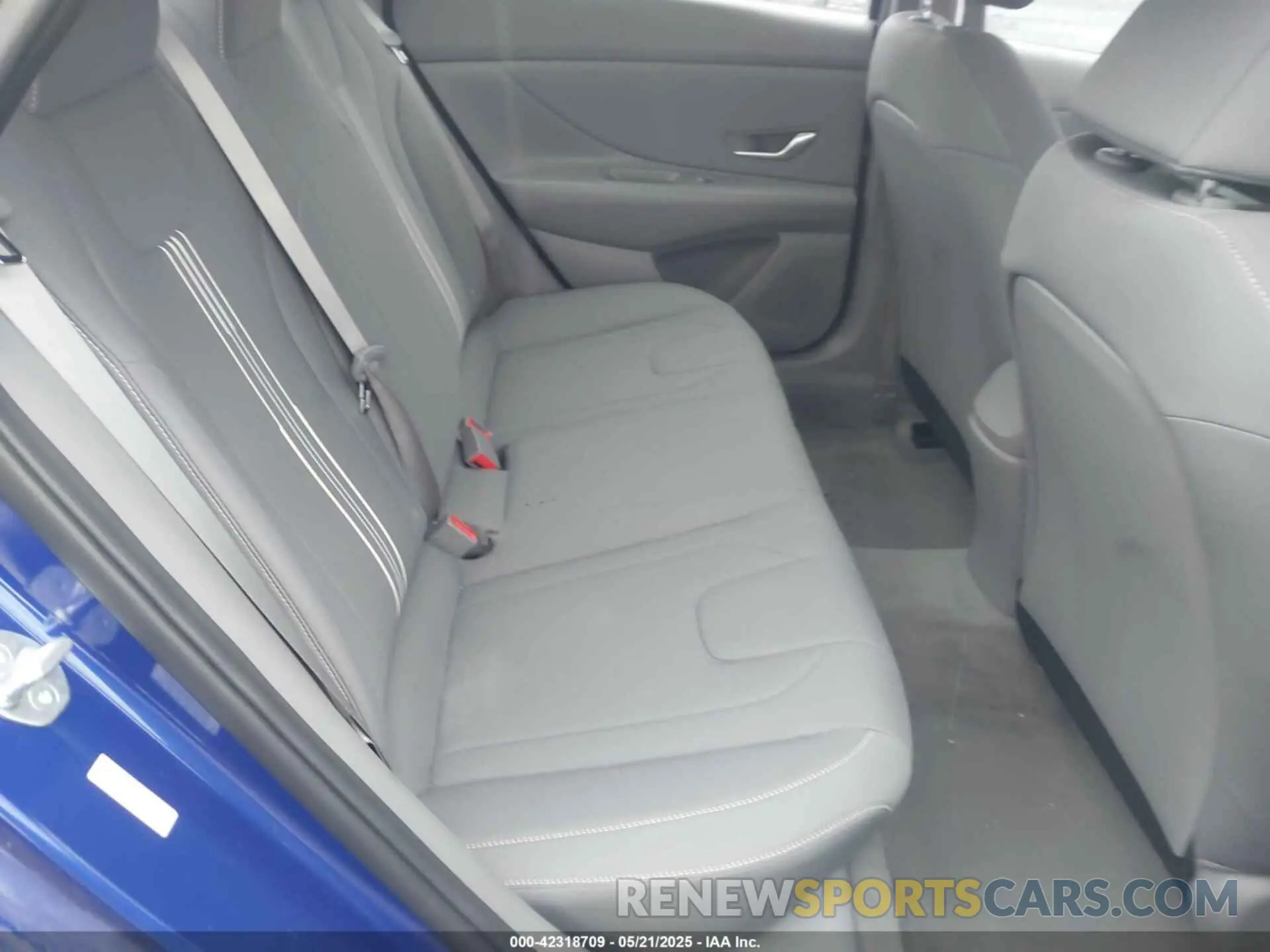 8 Photograph of a damaged car KMHLS4AG6PU612325 HYUNDAI ELANTRA 2023