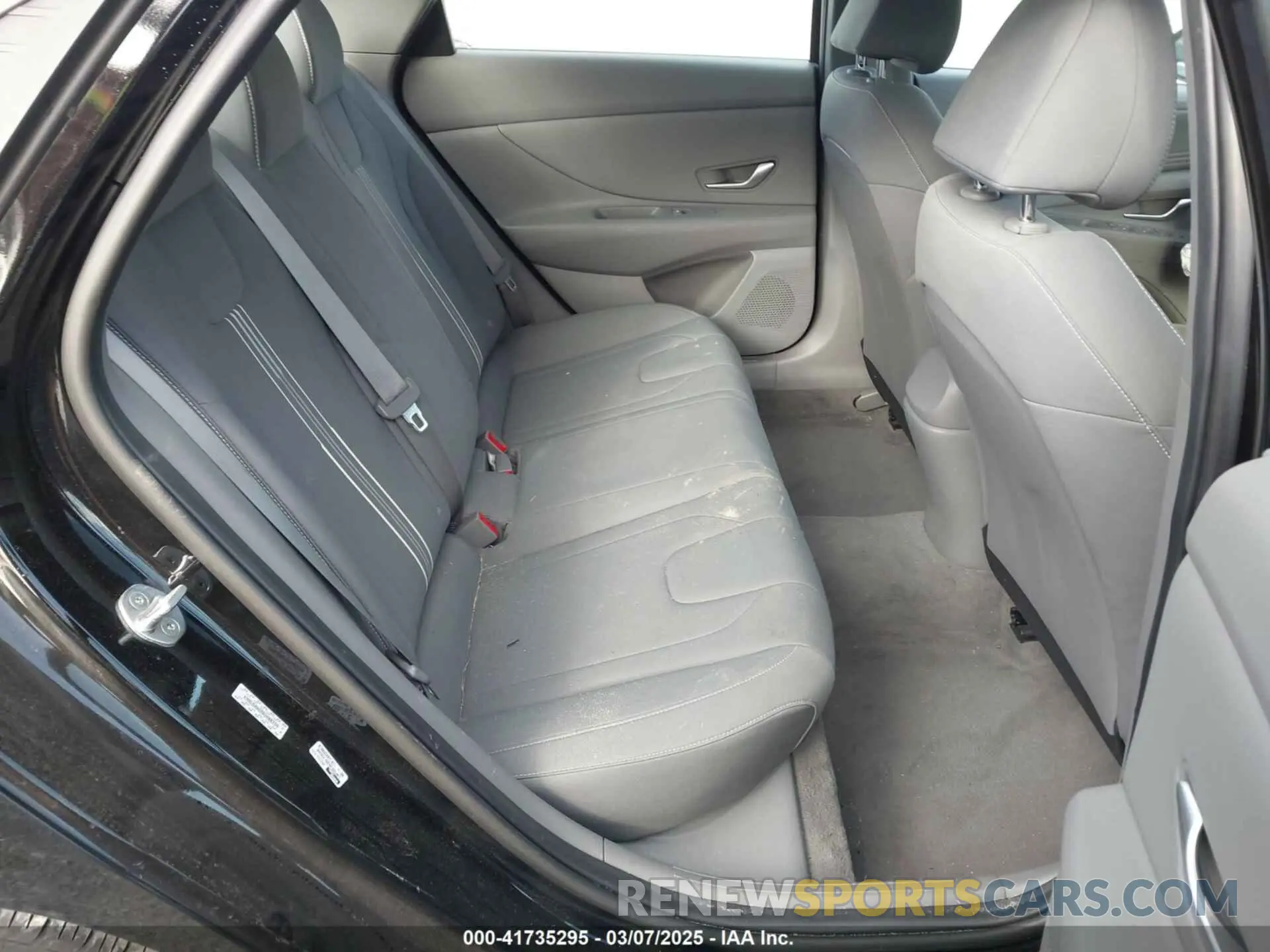 8 Photograph of a damaged car KMHLS4AG7PU408729 HYUNDAI ELANTRA 2023
