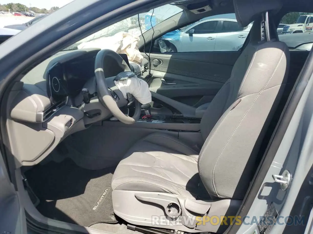 7 Photograph of a damaged car KMHLS4AG8PU426303 HYUNDAI ELANTRA 2023