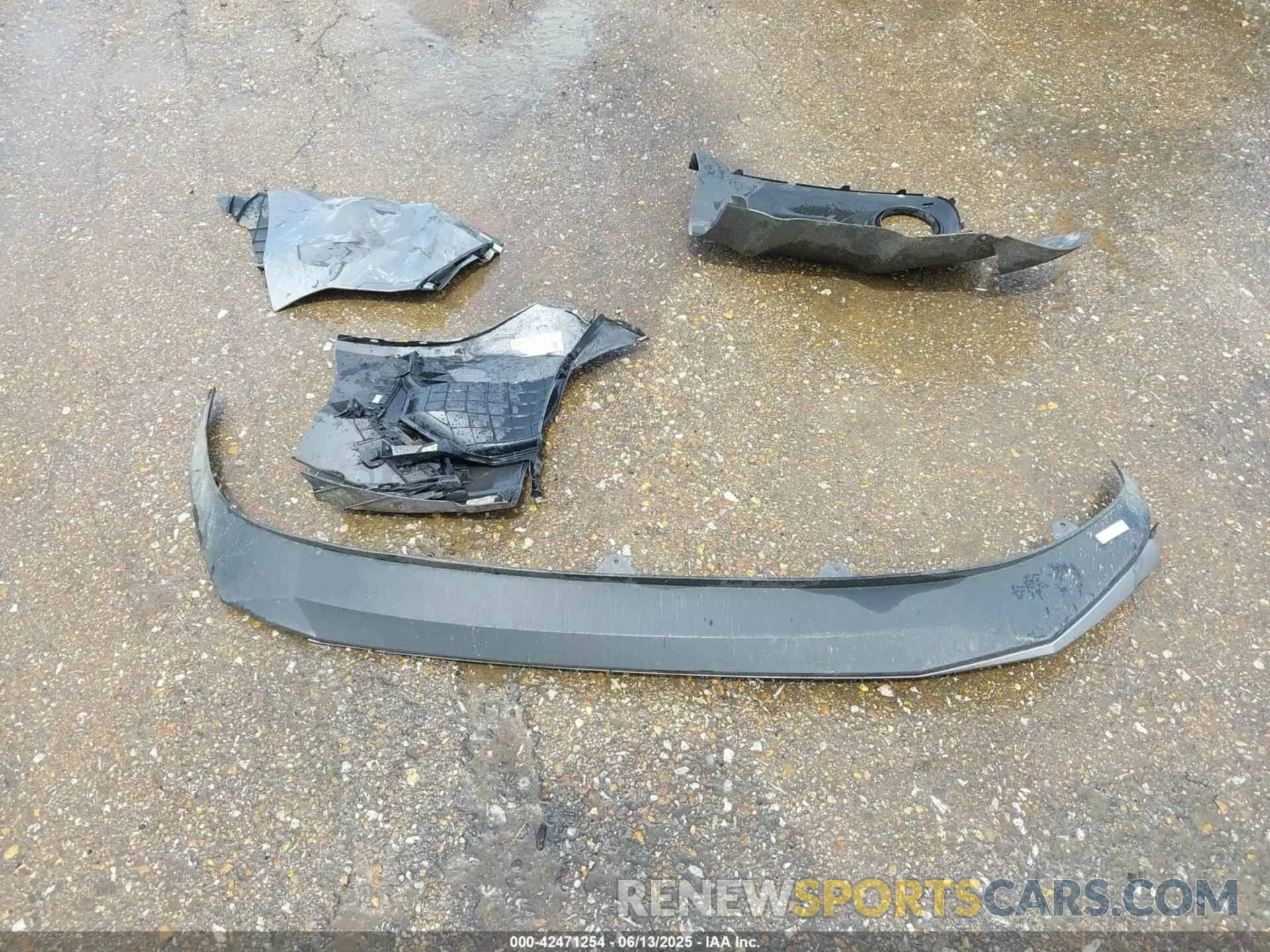 12 Photograph of a damaged car KMHLS4AG8PU555982 HYUNDAI ELANTRA 2023