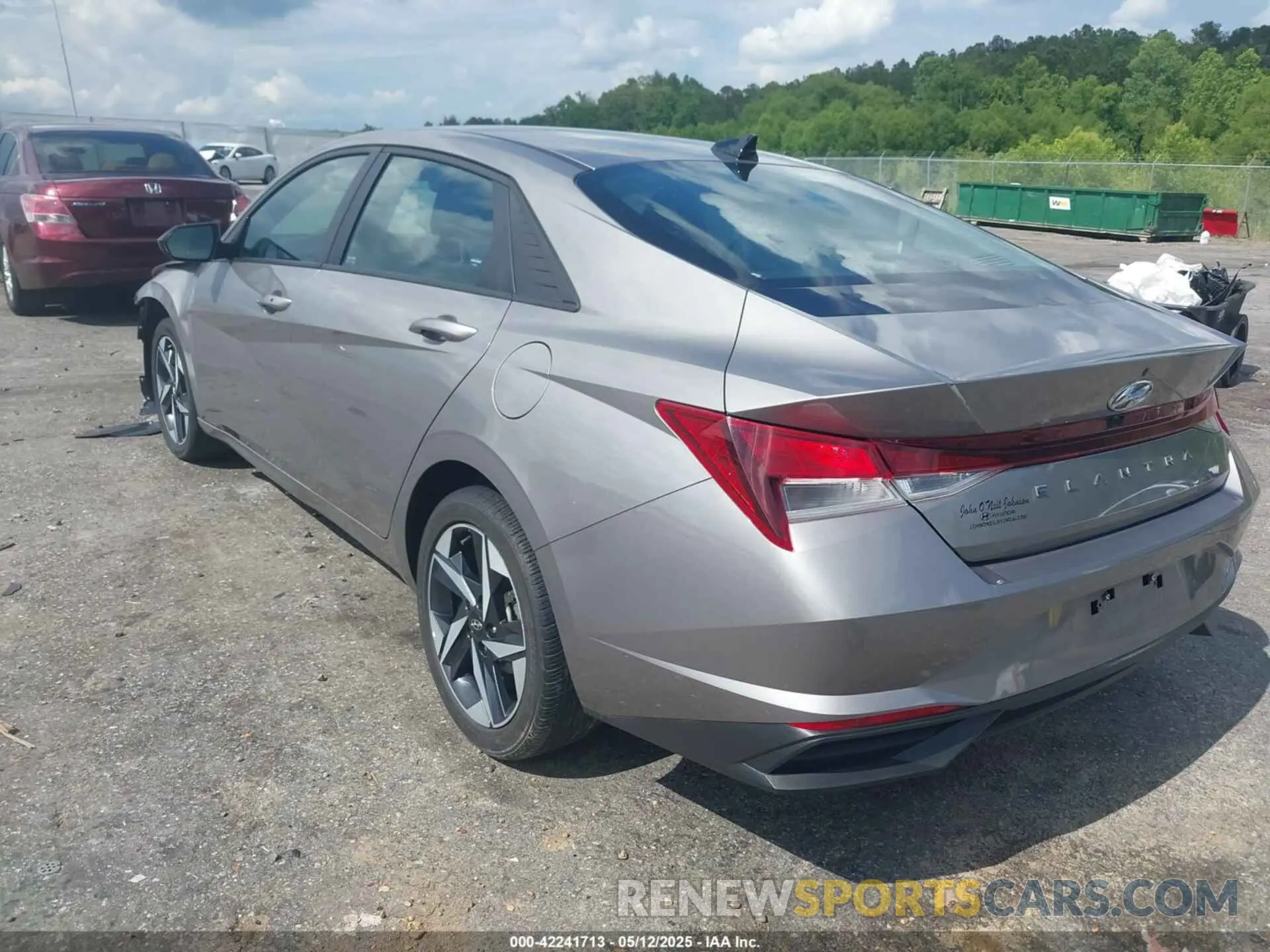 3 Photograph of a damaged car KMHLS4AG8PU562057 HYUNDAI ELANTRA 2023