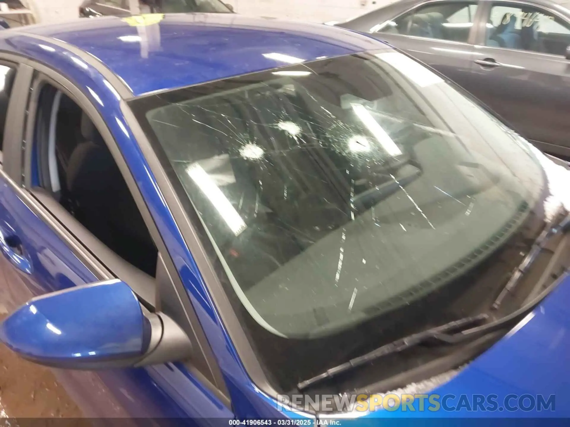 17 Photograph of a damaged car KMHLS4AG9PU432403 HYUNDAI ELANTRA 2023