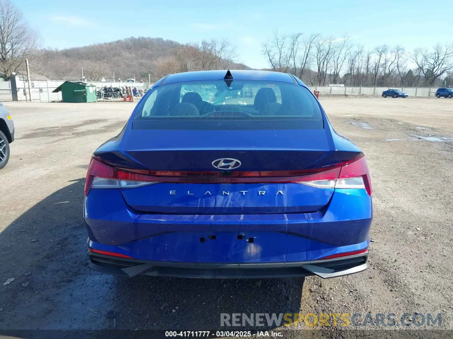17 Photograph of a damaged car KMHLS4AG9PU569759 HYUNDAI ELANTRA 2023