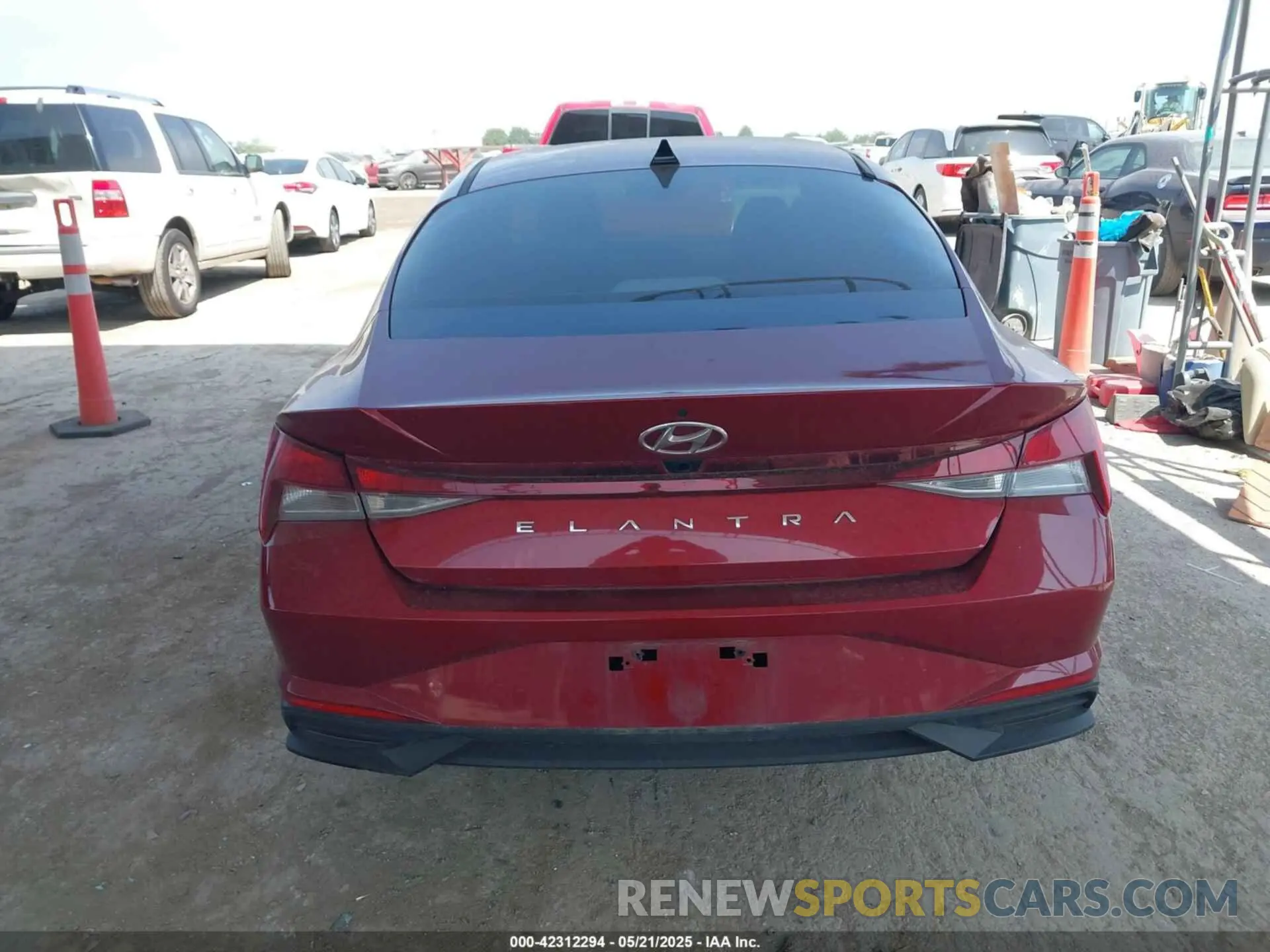16 Photograph of a damaged car KMHLS4AG9PU621861 HYUNDAI ELANTRA 2023