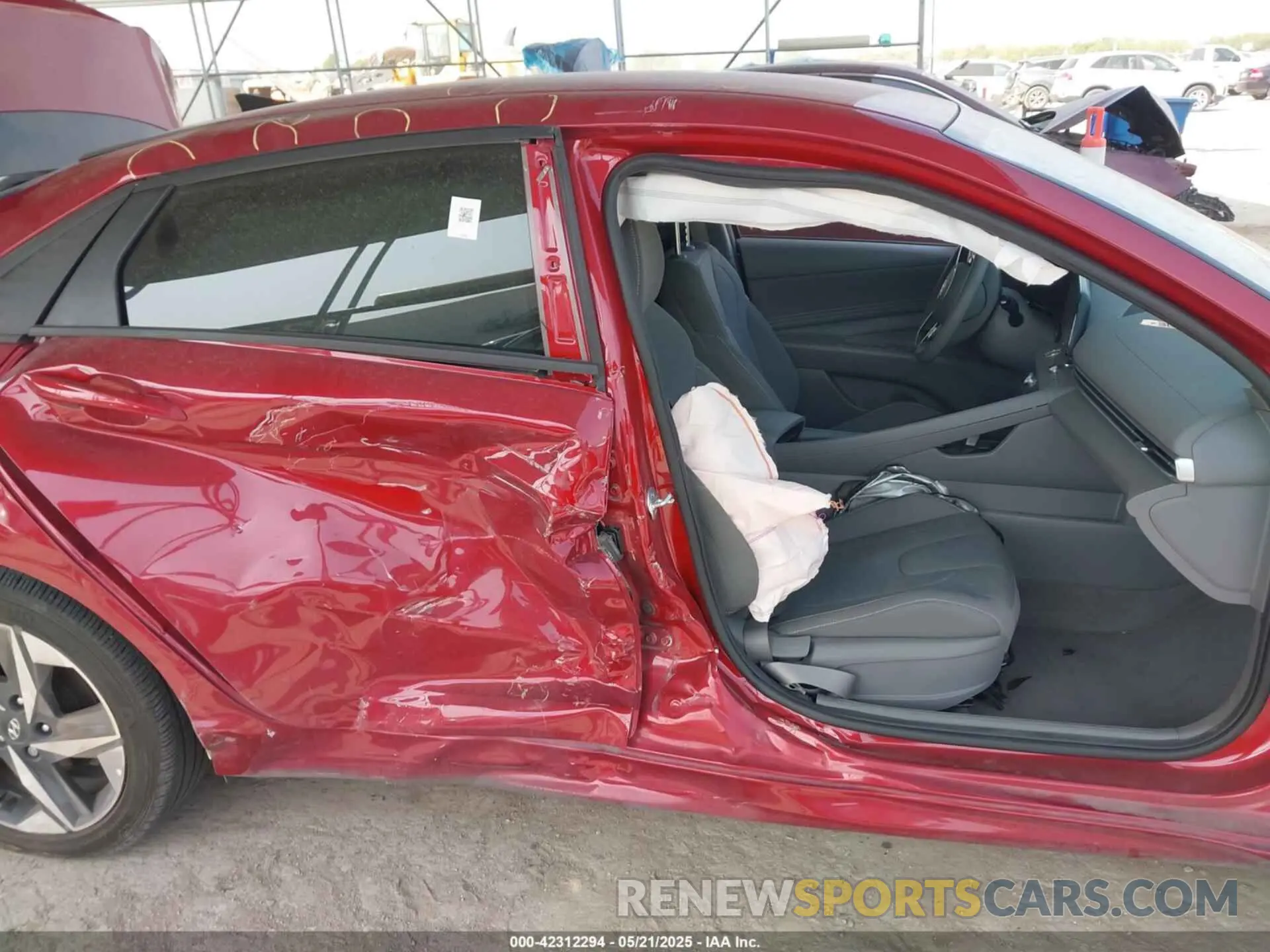 6 Photograph of a damaged car KMHLS4AG9PU621861 HYUNDAI ELANTRA 2023