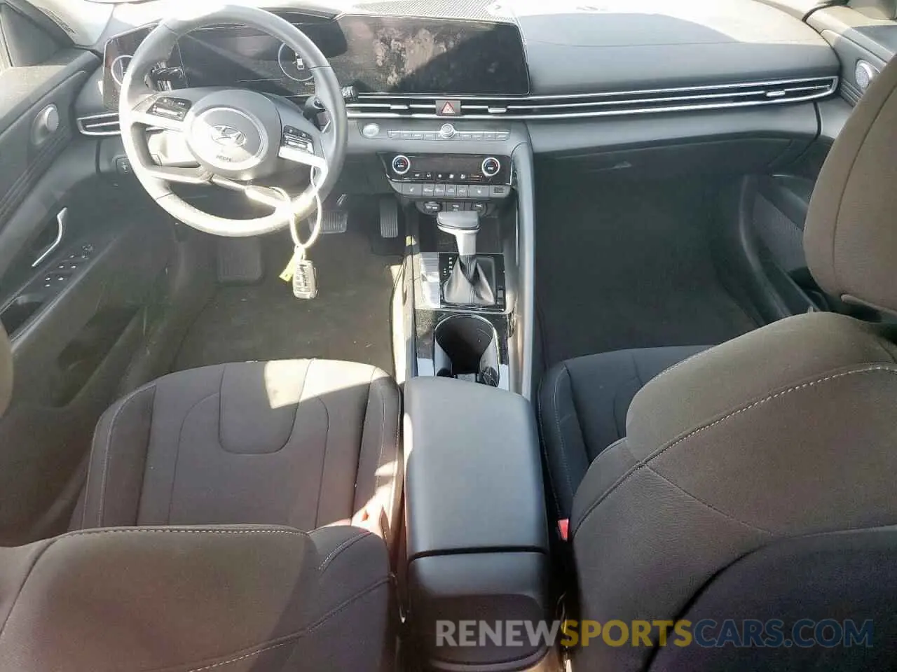 8 Фотография поврежденного автомобиля KMHLS4AGXPU403413 HYUNDAI ELANTRA 2023